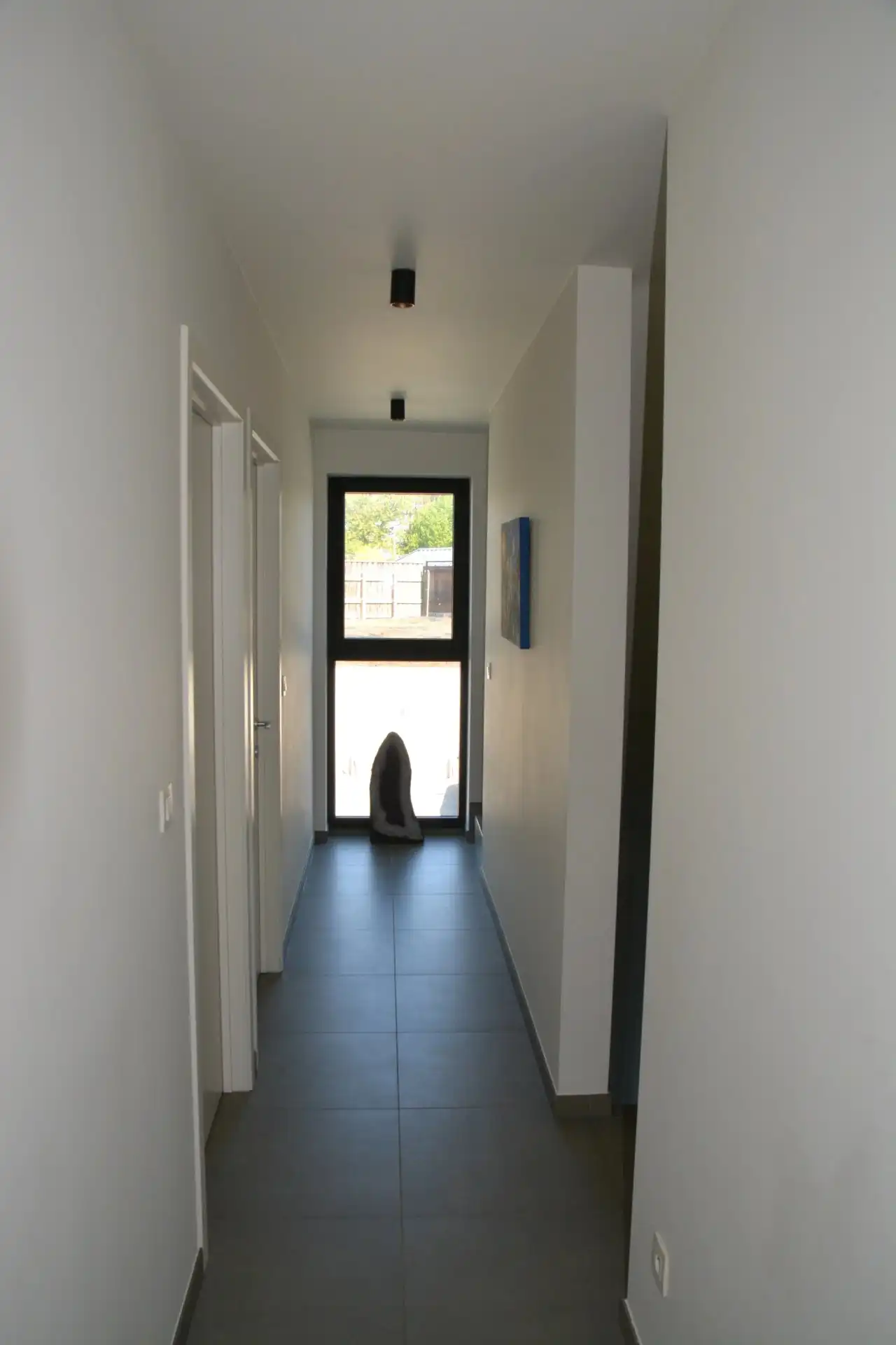 STIJLVOLLE ENERGIEZUINIGE NIEUWBOUWWONING MET 3 SLPK  IN CENTRUM LANAKEN ! foto 11