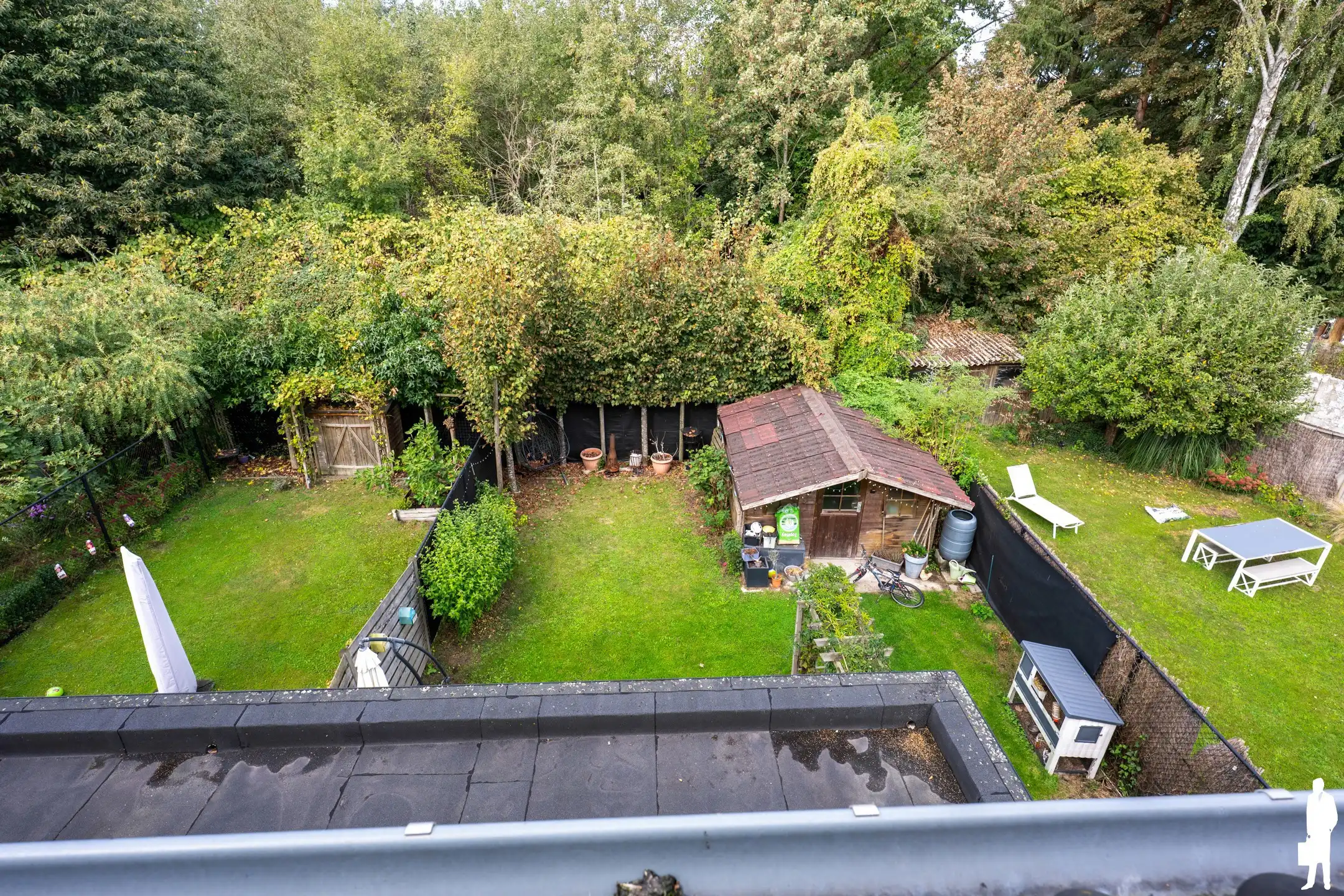 Ruime HOB met 4 slpk en prachtige tuin op toplocatie in Hove foto 29
