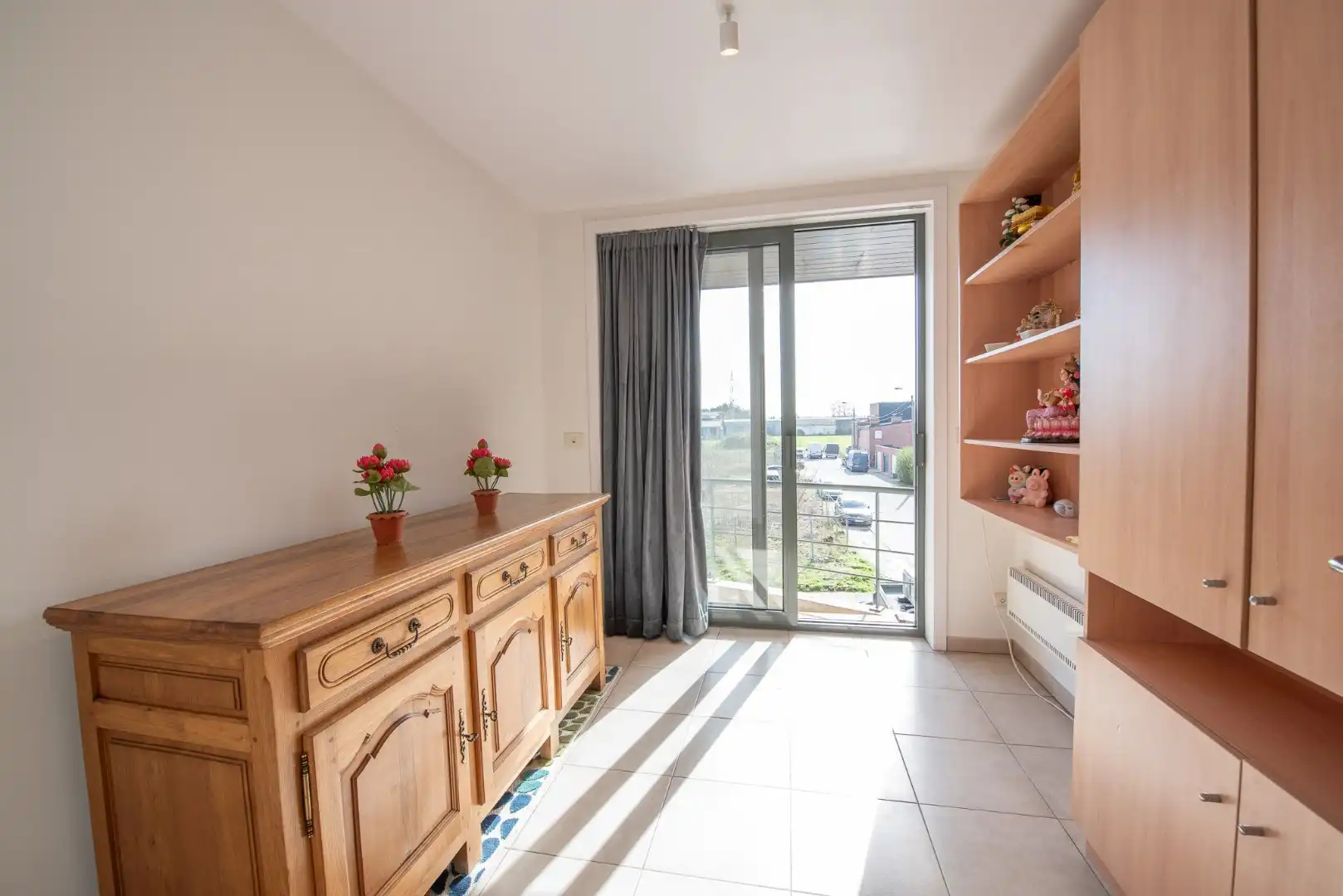 Ruim en verzorgd appartement in het centrum van Zulte! foto 7