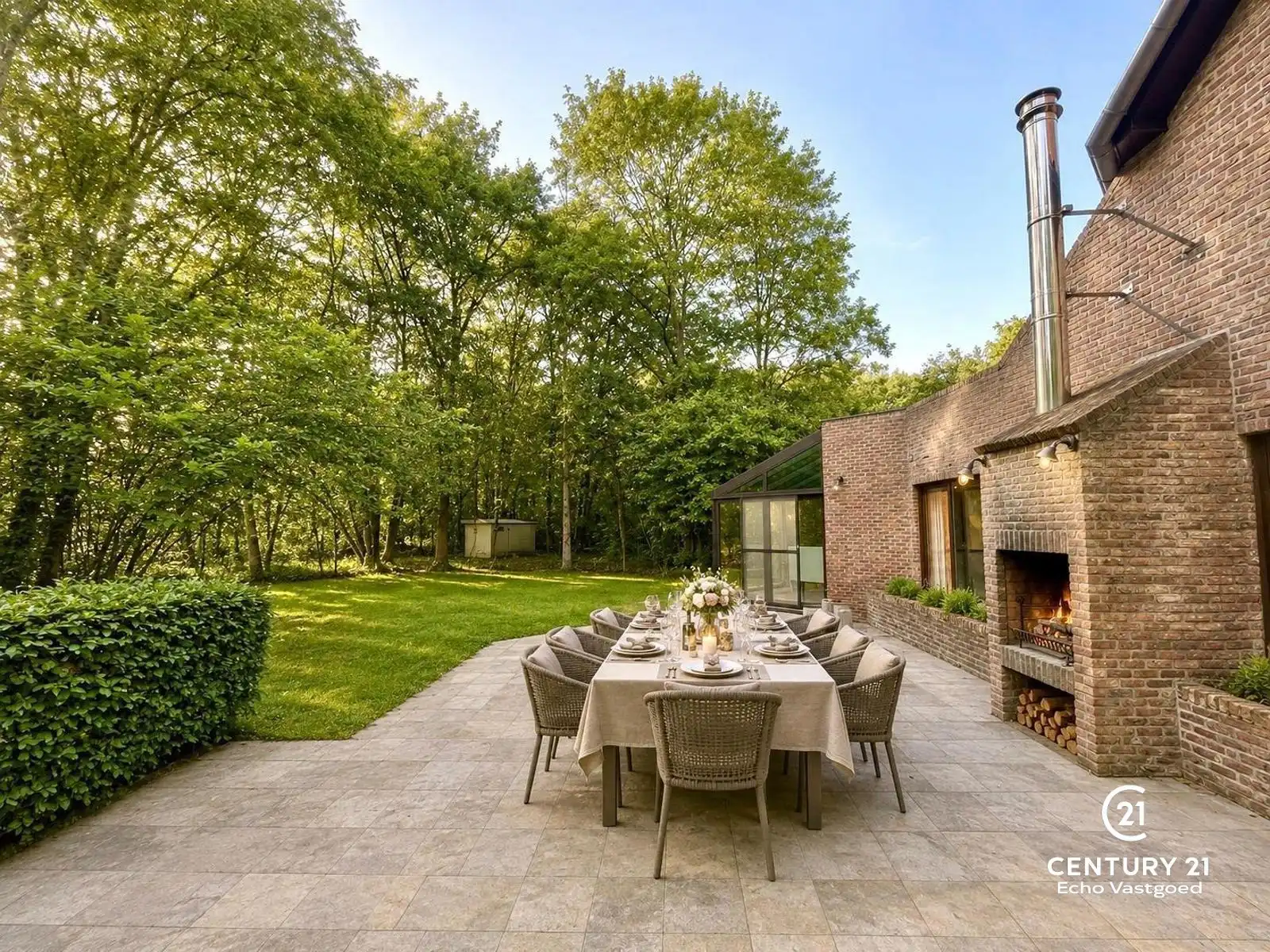 Ruime villa op zonnig perceel v. 2789m² in villawijk De Lint foto 11