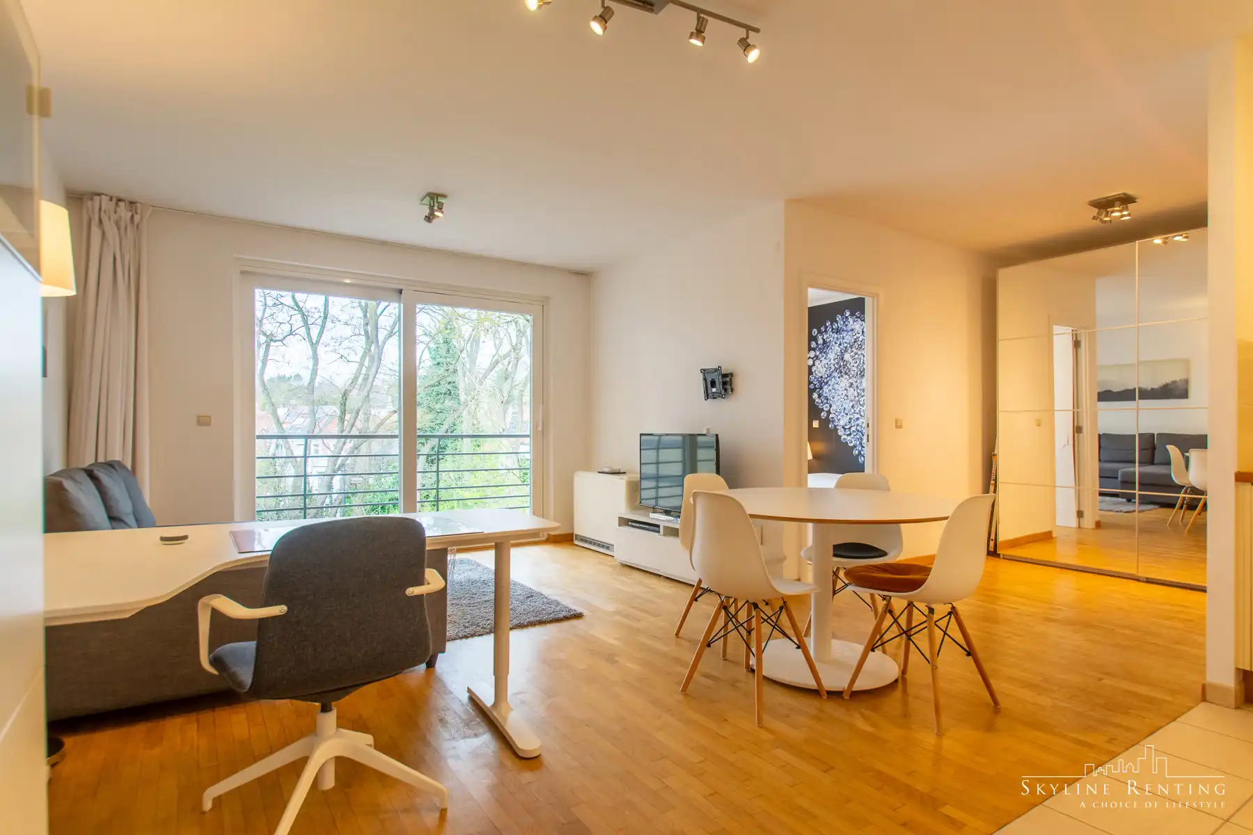 LICHTRIJK - 1 slaapkamer GEMEUBELD appartement met terras foto {{pictureIndex}}