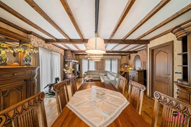 Charmante alleenstaande bungalow met zuidgerichte tuin op ruim perceel in Snaaskerke foto 8