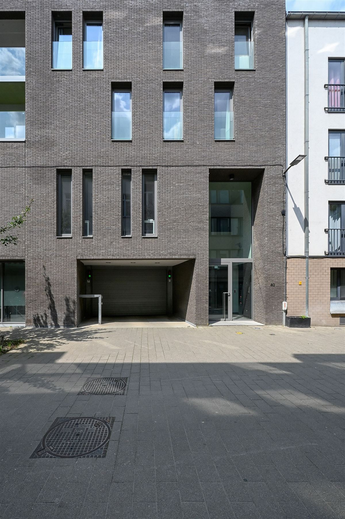 Ruime ondergrondse staanplaats foto 5