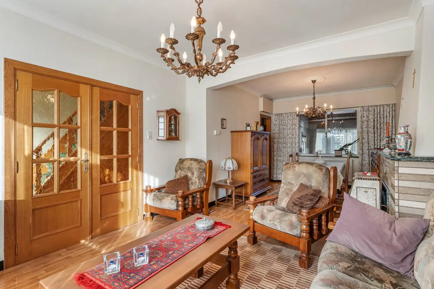Charmante renovatiewoning op rustige toplocatie in Hasselt! foto 3