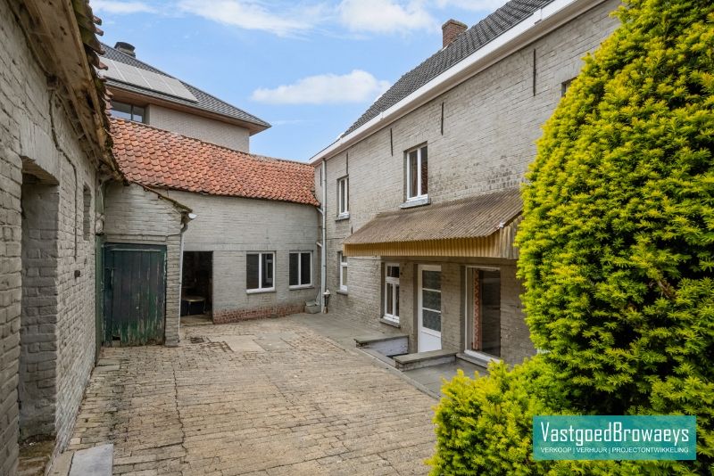 Authentieke hoeve met veel potentieel voor cohousing of creatieve invulling foto 4