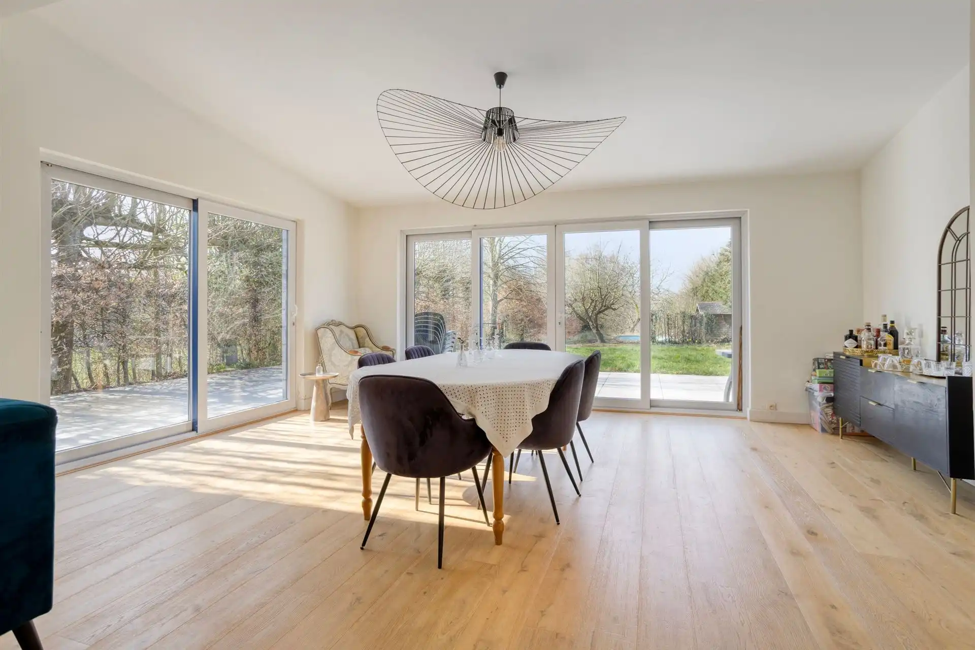 Aangename gerenoveerde villa op ruim perceel foto 7