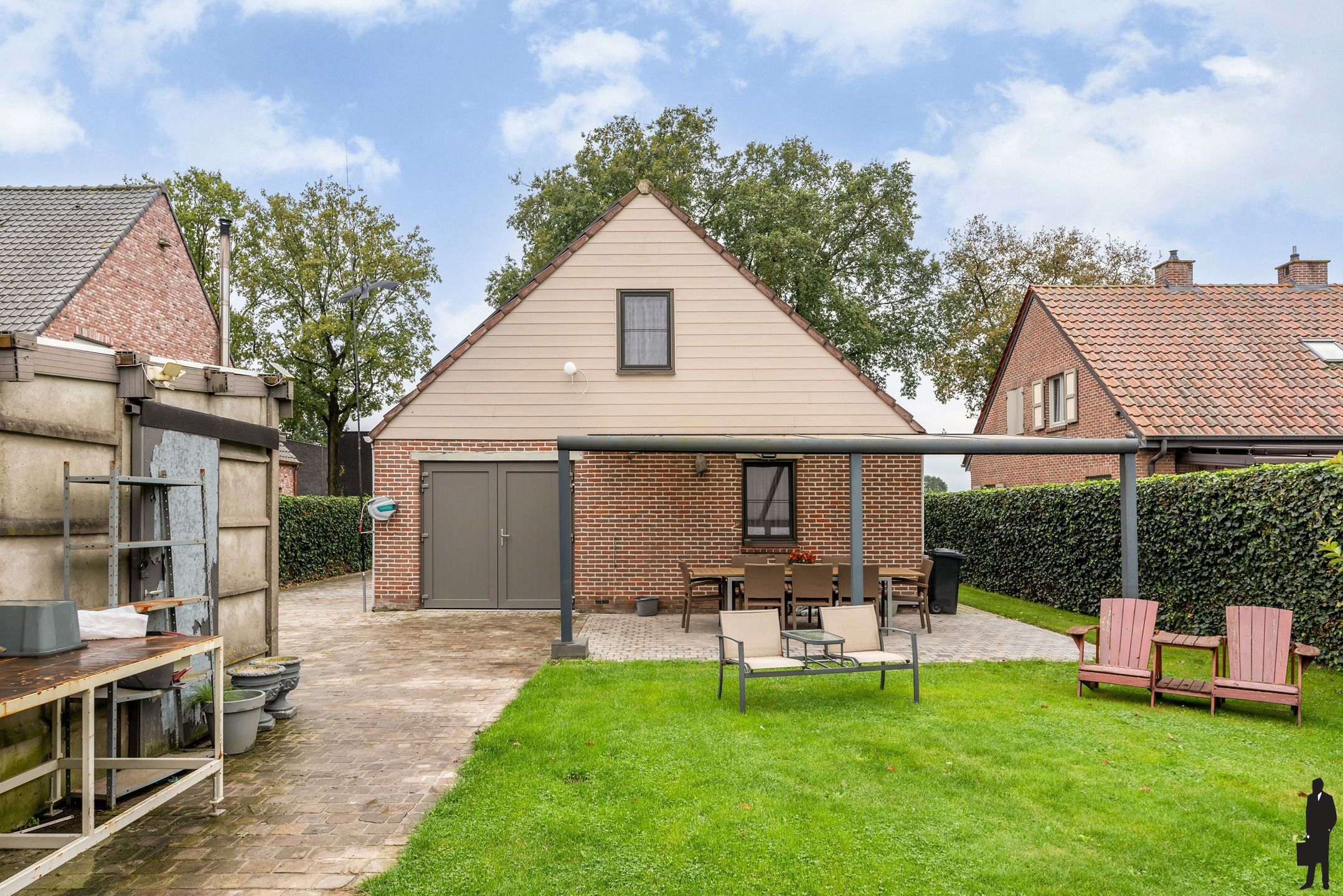Volledig gerenoveerde woning met 4 slaapkamers  foto 29