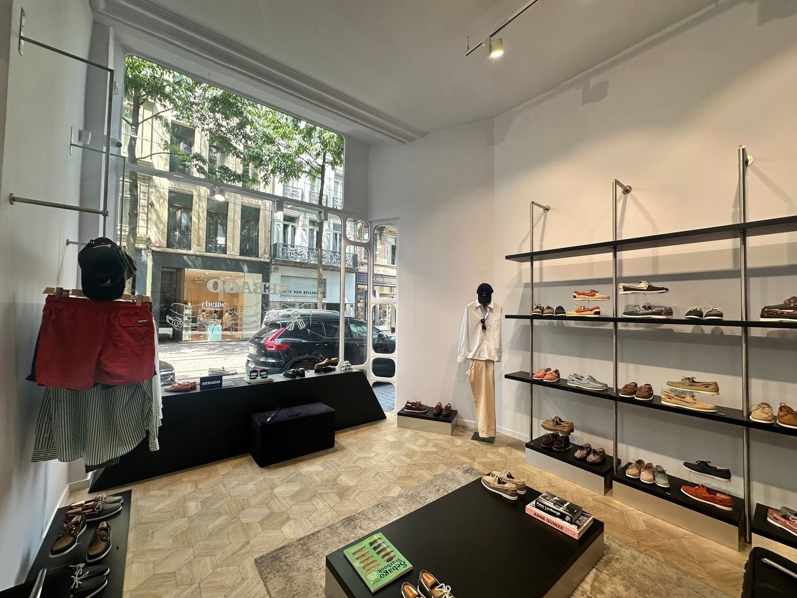 Handelspand op toplocatie Nationalestraat foto 5