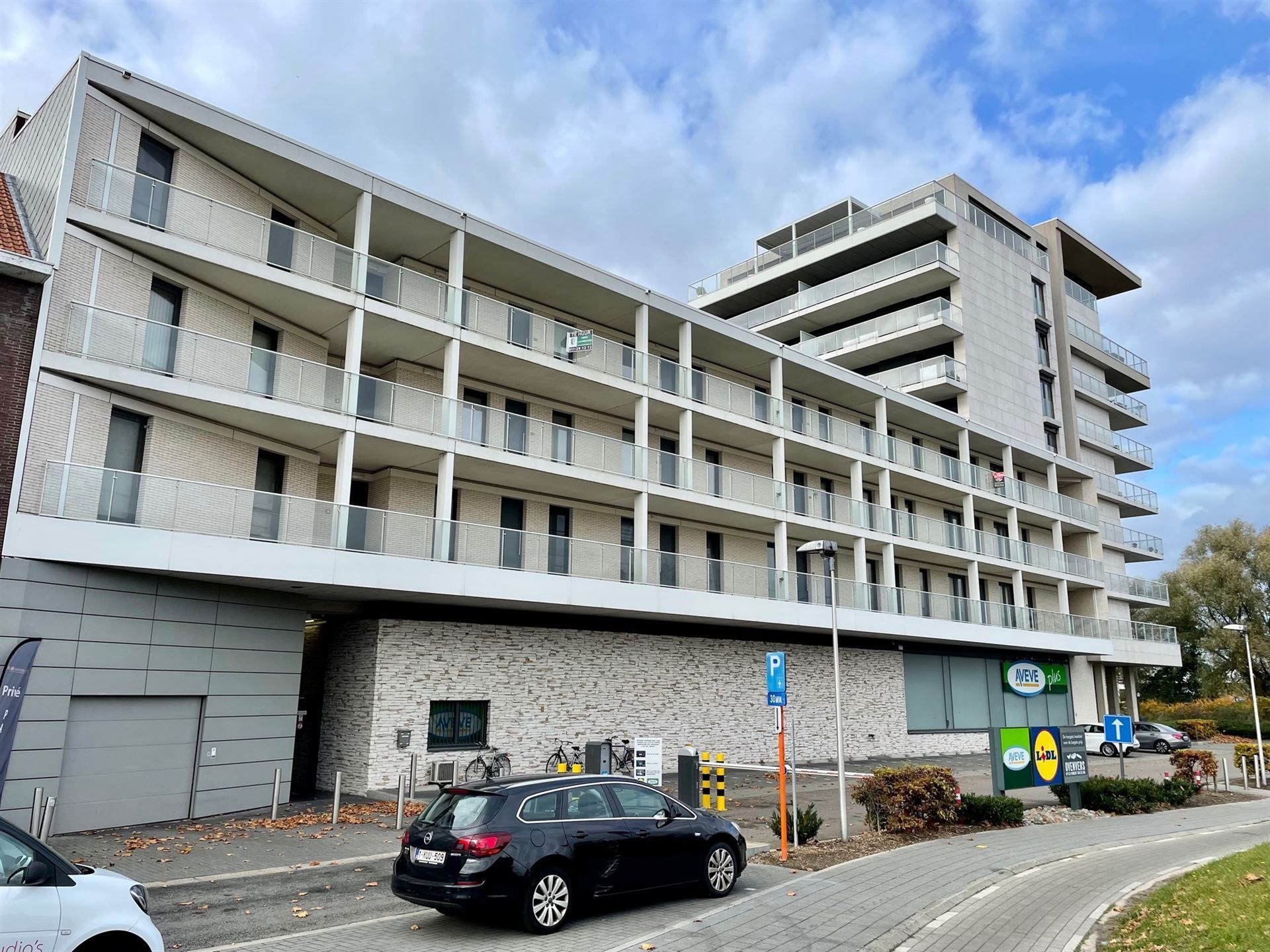 ()=>{if(producerUpdateValueVersion(node),producerAccessed(node),node.value===ERRORED)throw node.error;return node.value} Kempische Steenweg 144/302 - 3500 HASSELT
