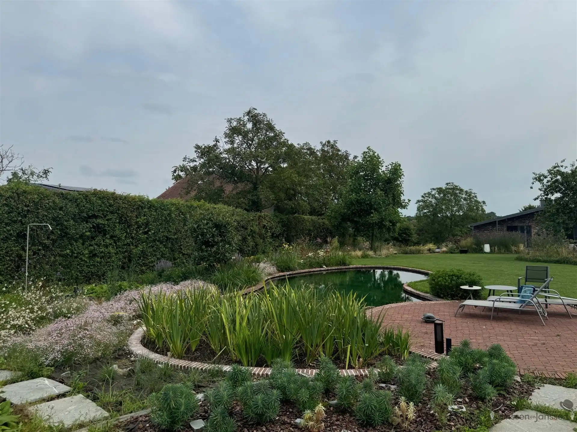 Unieke landelijk-moderne villa met adembenemend uitzicht aan Troostembergbos foto 29