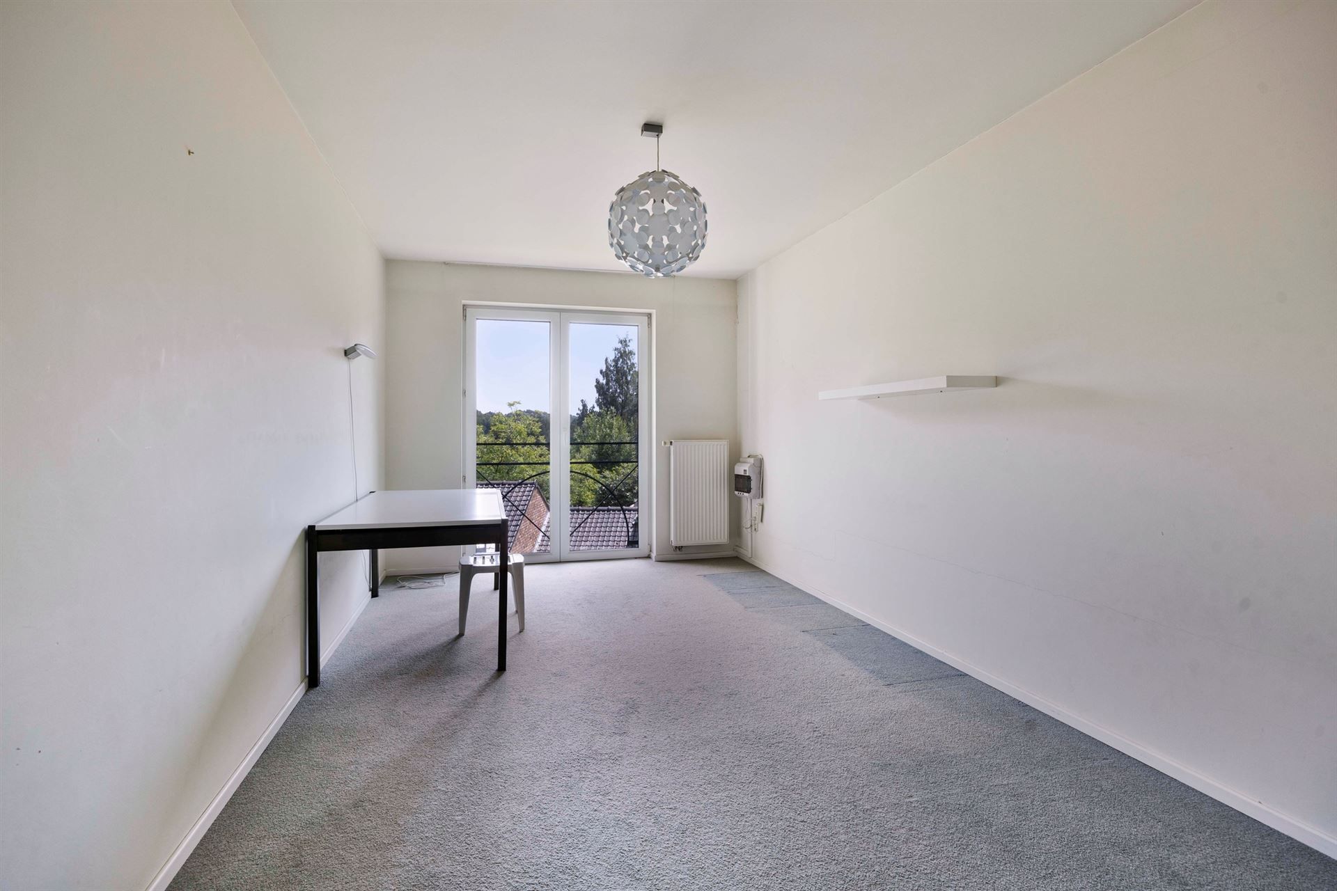 Prachtige moderne villa in rustige wijk foto 23