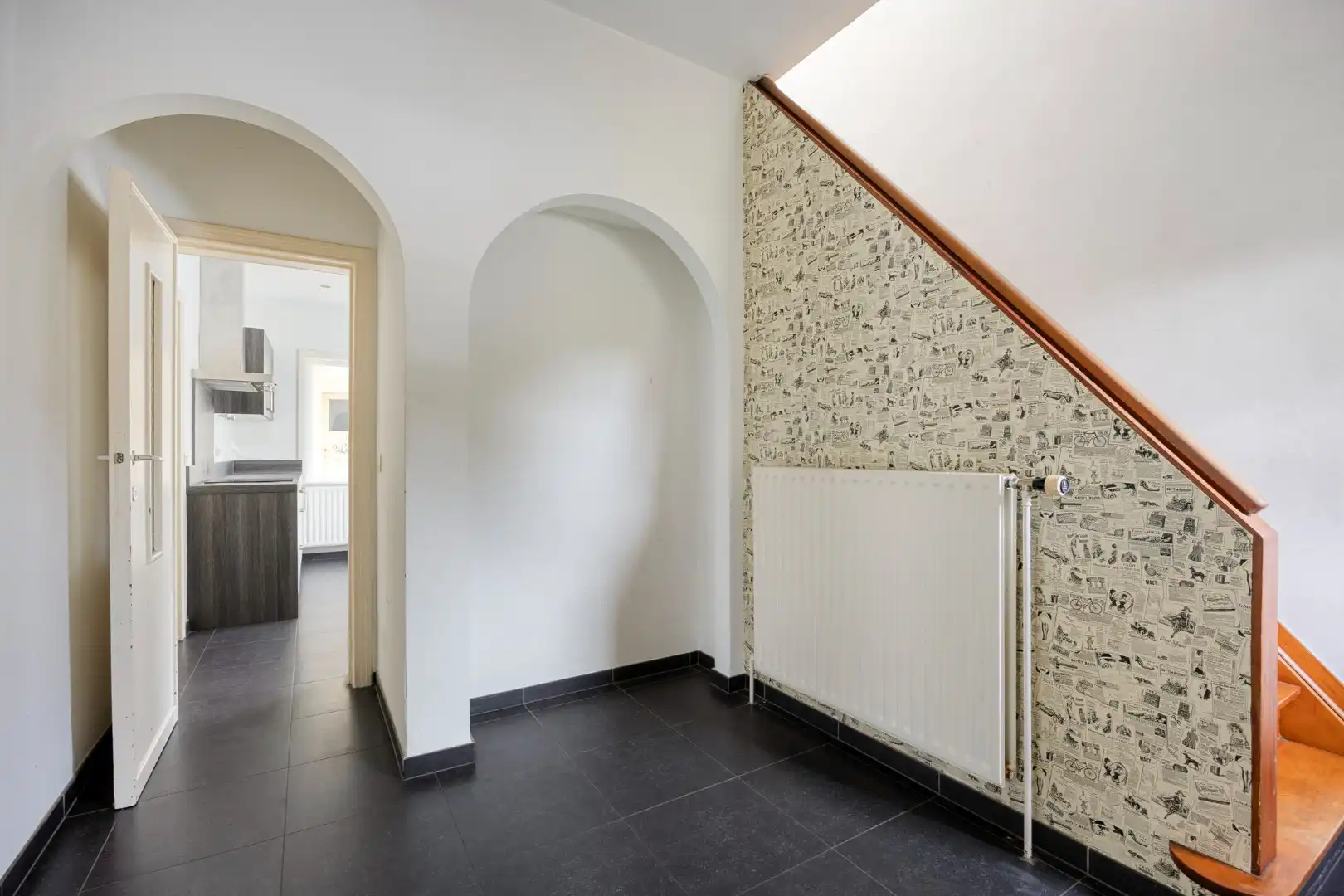 Ruime 3-gevelwoning te Lennik foto 2