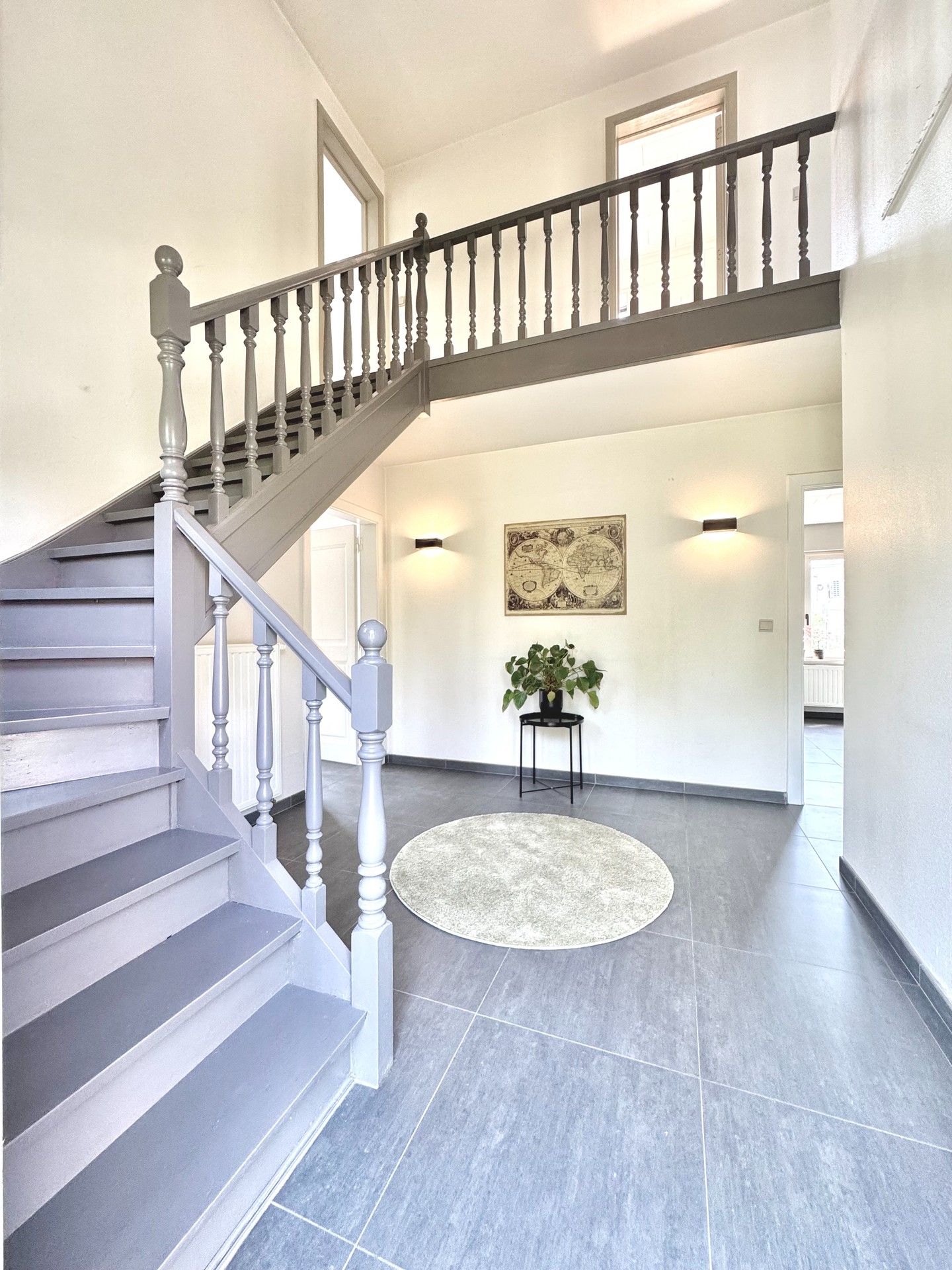 Ruime alleenstaande woning op de Waterhoek foto 5