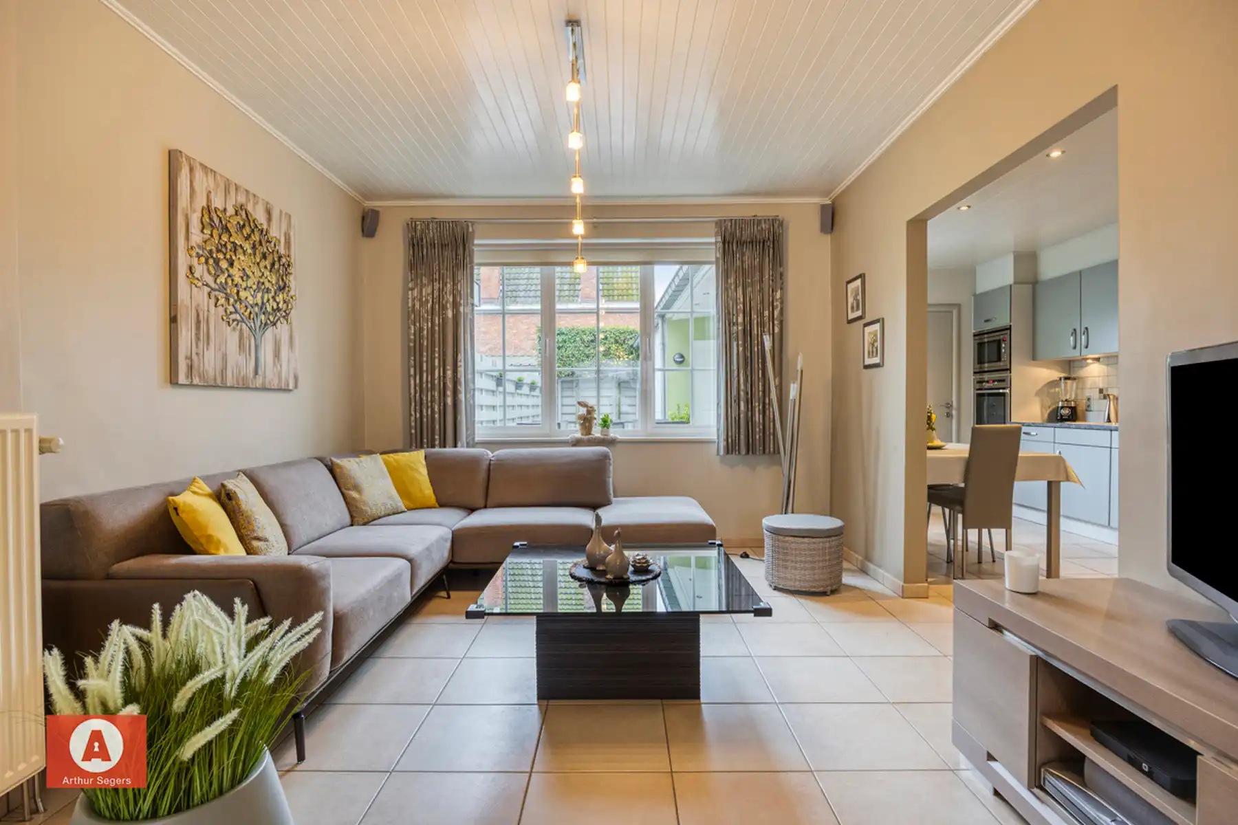 Hedendaagse HOB, gelegen pal bij het centrum van Buggenhout foto 6