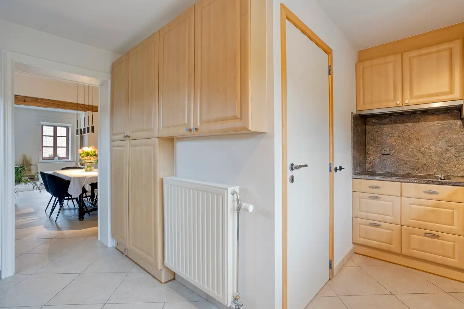  KARAKTERVOLLE DUBBELWOONST IN EEN DOODLOPENDE STRAAT  foto 5