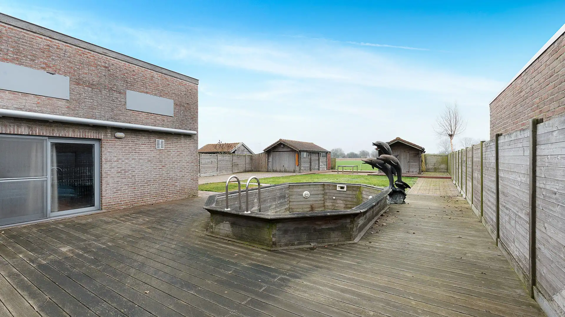 Alleenstaande bungalow met vergund zwembad te Lissewege foto 3