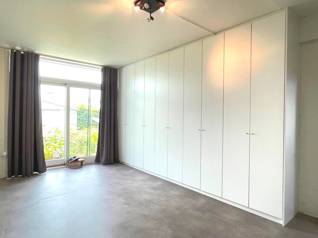 Seventies bungalow, rustig gelegen in het mooie Latem. foto 7