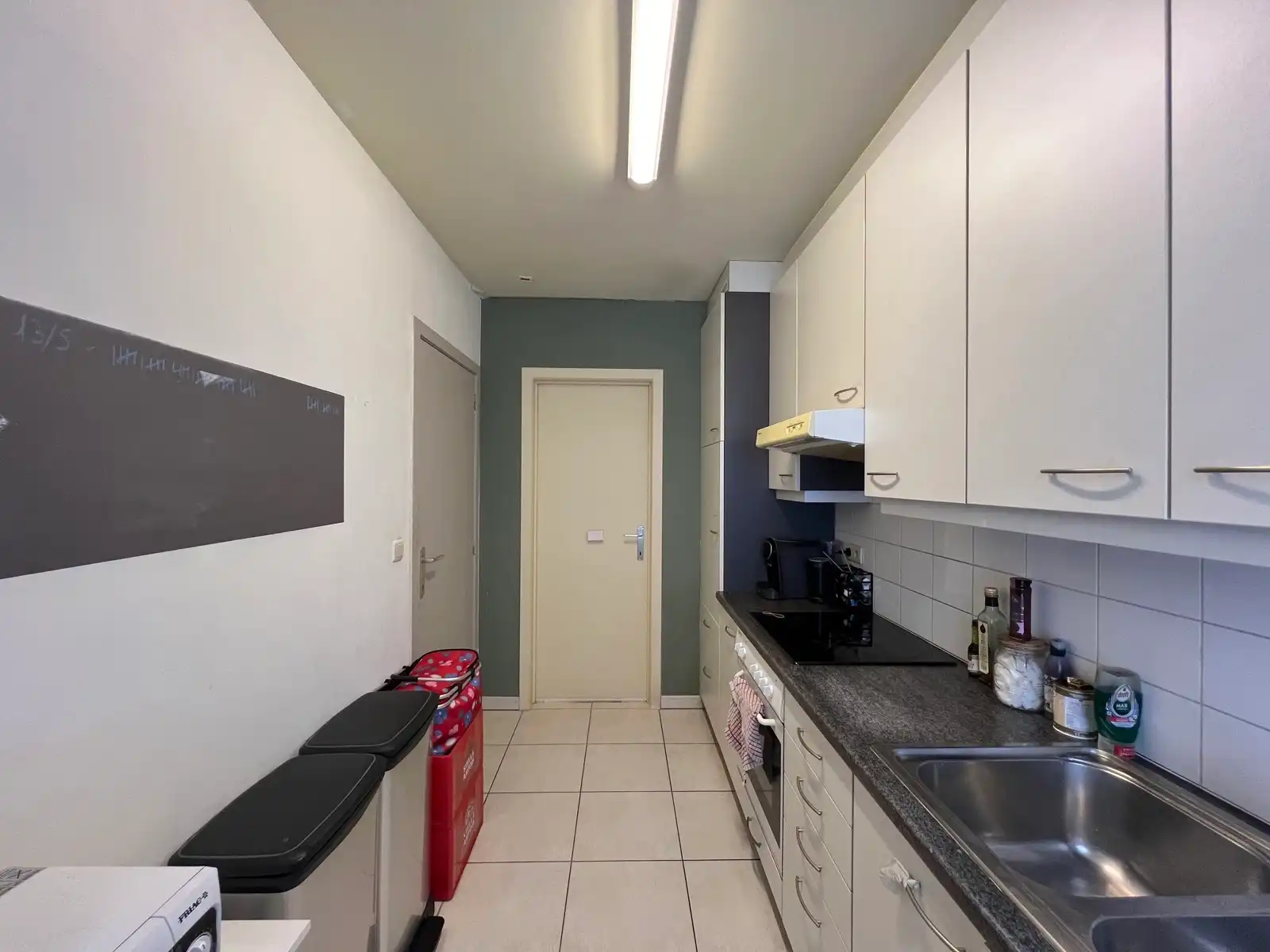 Leuk appartement met 1 slaapkamer en staanplaats foto 8