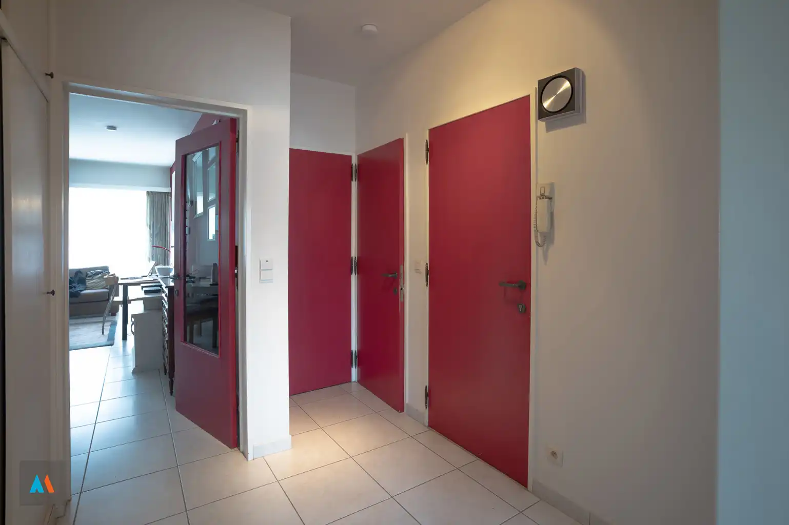 Appartement met garagebox en kelderberging foto 6