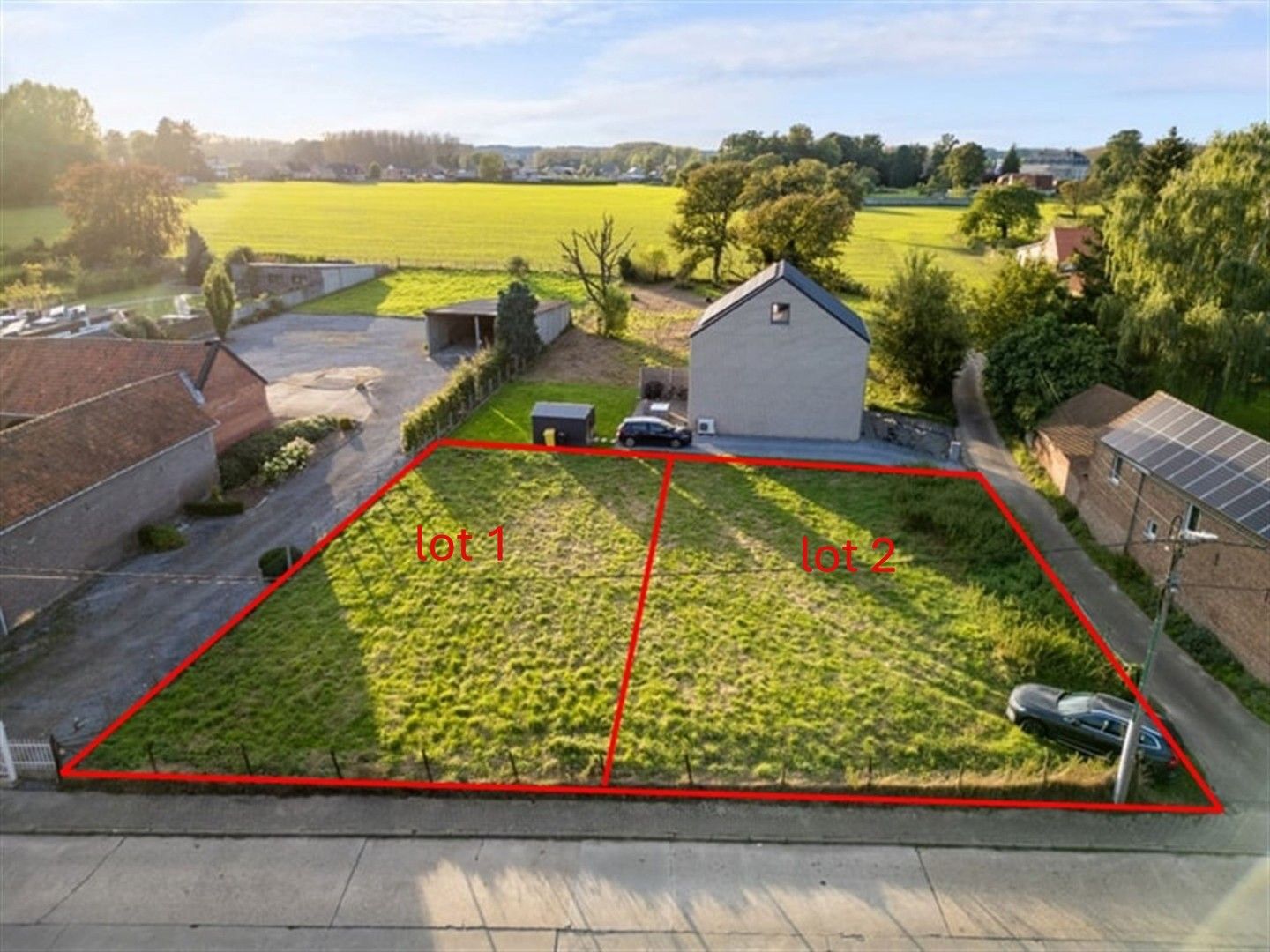 BOUWGROND VOOR OPEN BEBOUWING IN HET LANDELIJKE ZOUTLEEUW foto {{pictureIndex}}