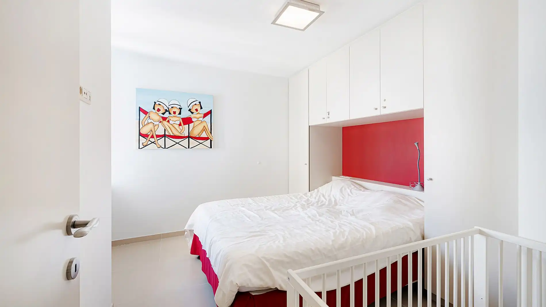 Ruim appartement met 3 slaapkamers foto 12