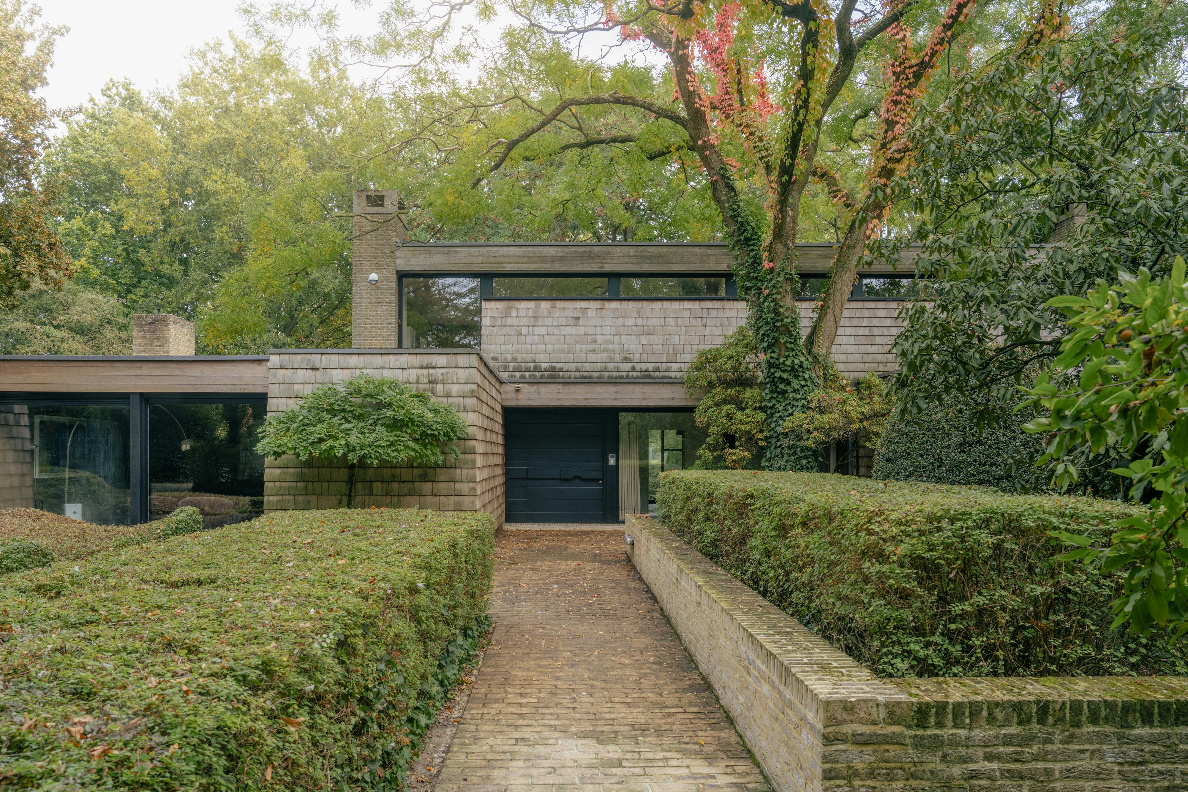 Fenomenale villa in een oase van groen te Meulebeke! foto 2