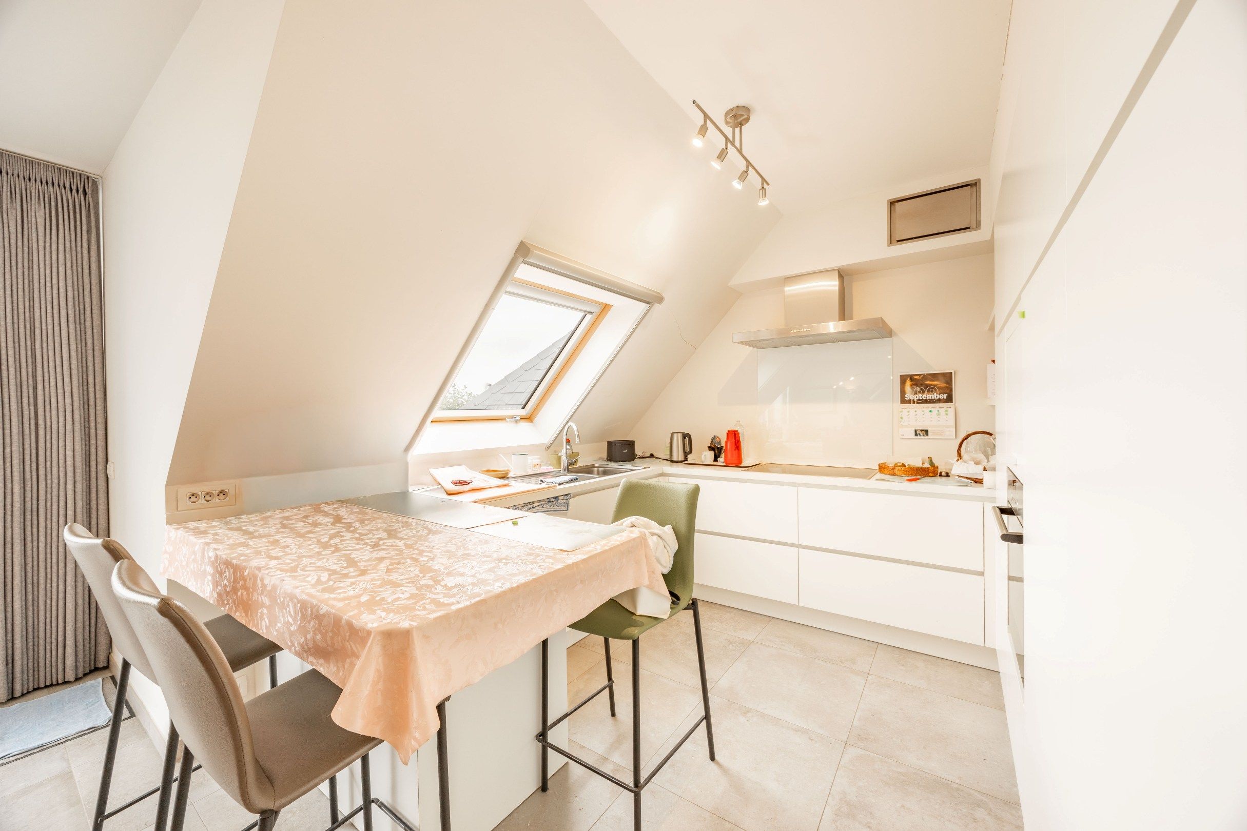 LUXE APPARTEMENT IN HARTJE ZWEVEGEM foto 6