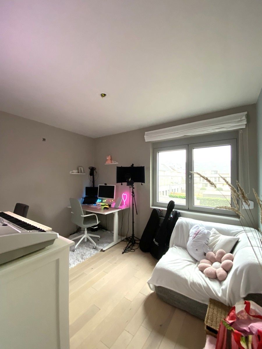 Appartement te huur foto 8