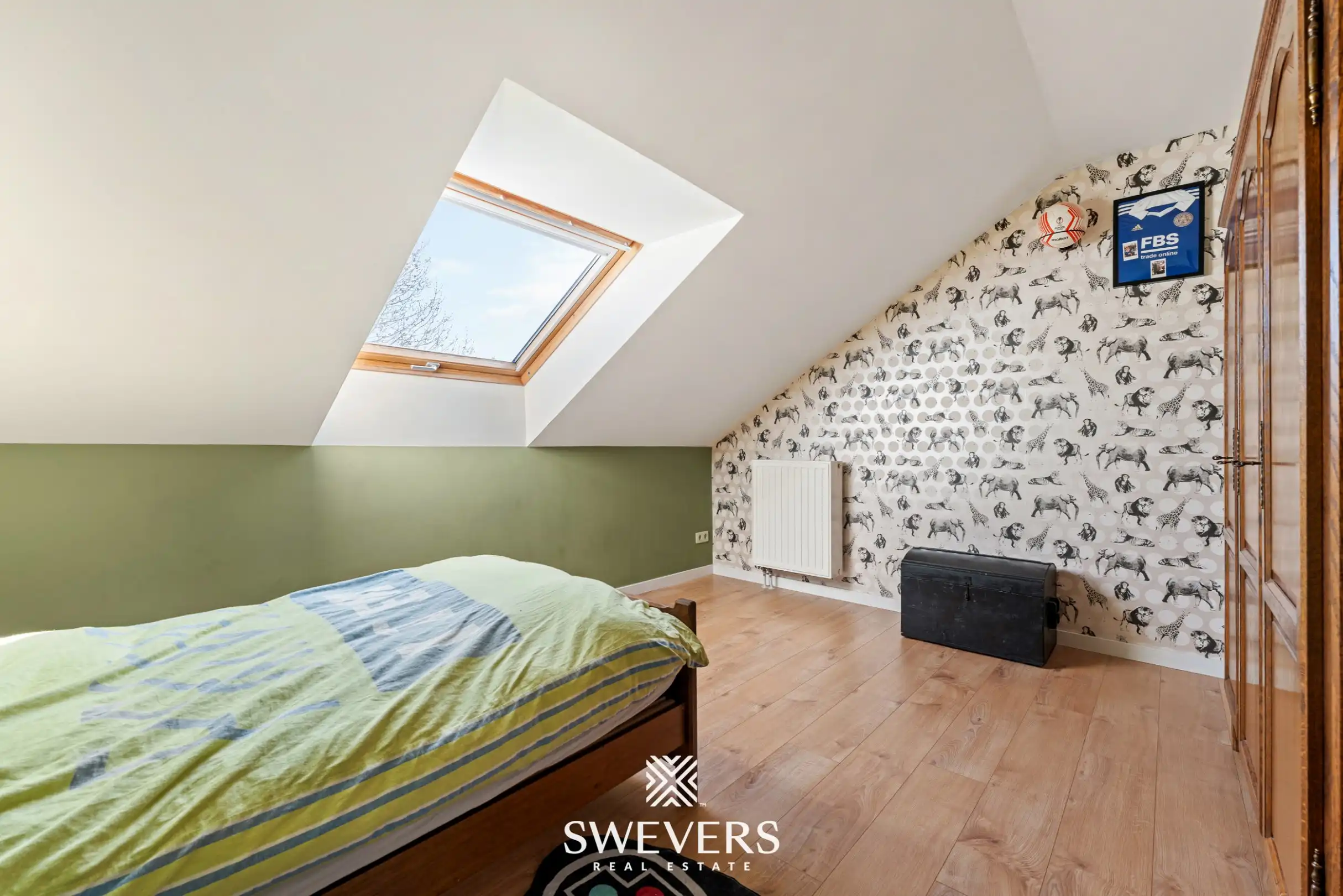 Instapklare open bebouwing met 4 slaapkamers tussen de boomgaarden in Gingelom foto 20