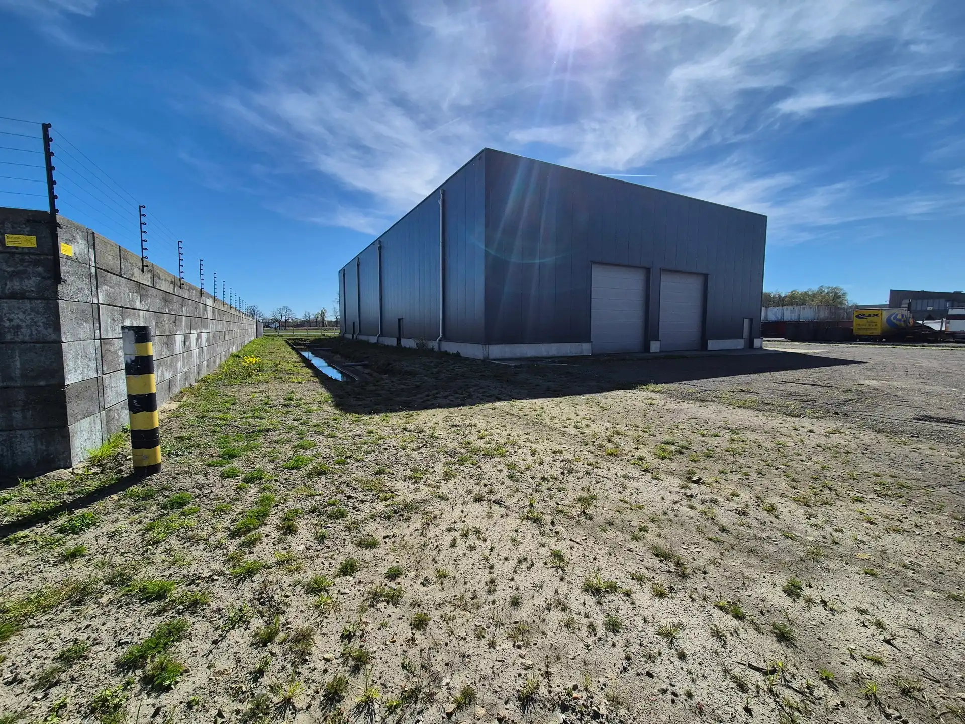 Te koop: Perceel van 17.359m² op IT Kanaal-Noord te Bree foto 3