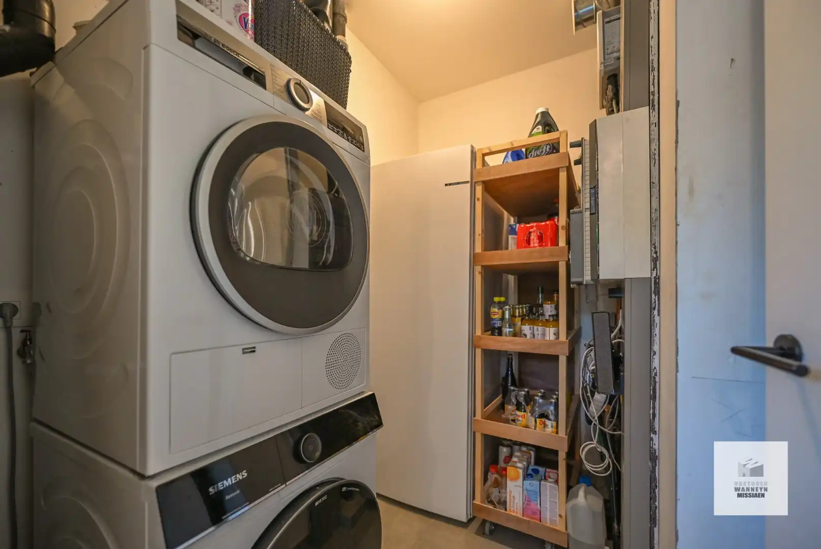 Recente energiezuinige woning met 3 slpk en carport in centrum Wingene foto 13