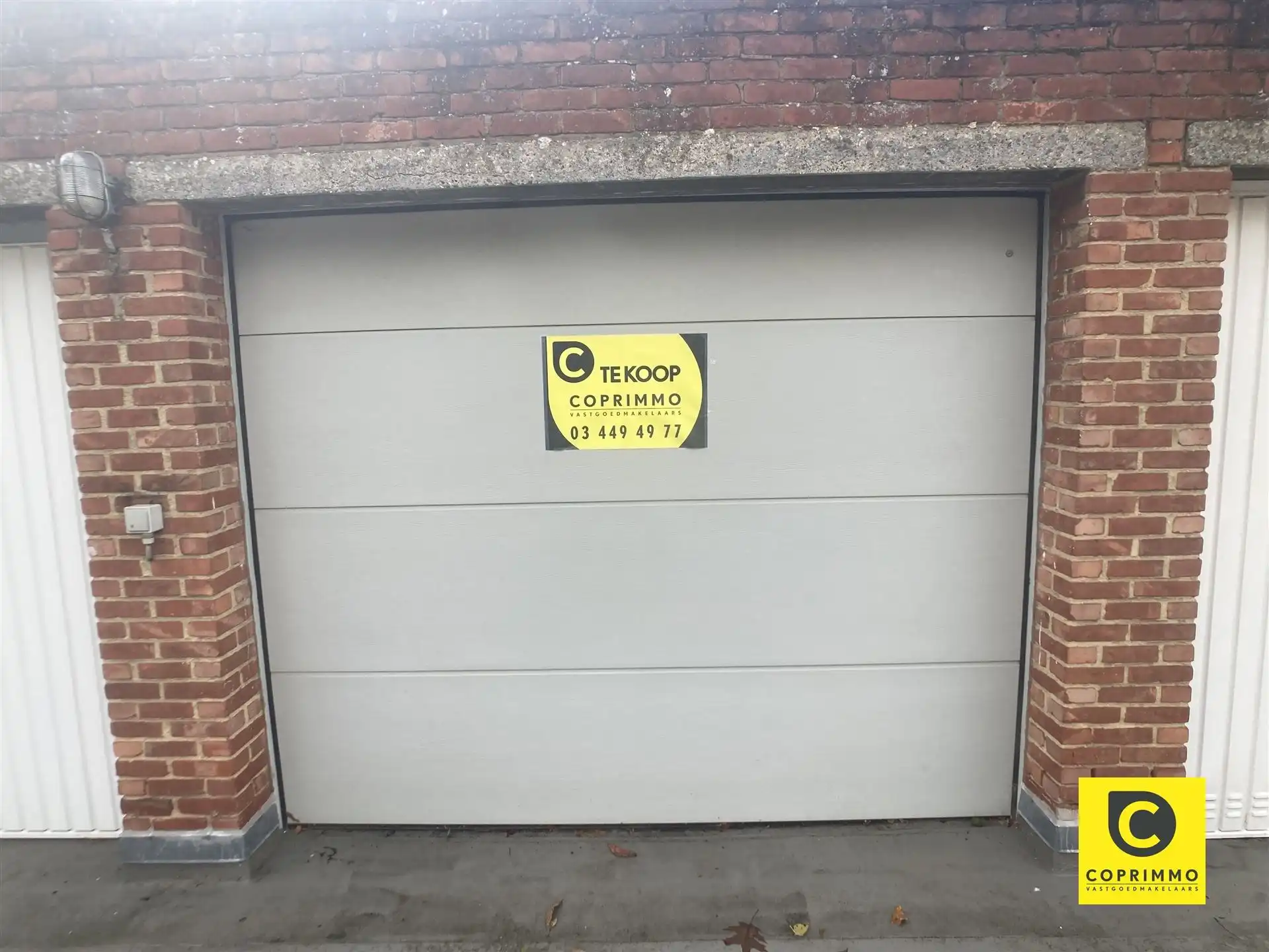 Ruime garagebox met automatische poort!  foto 6