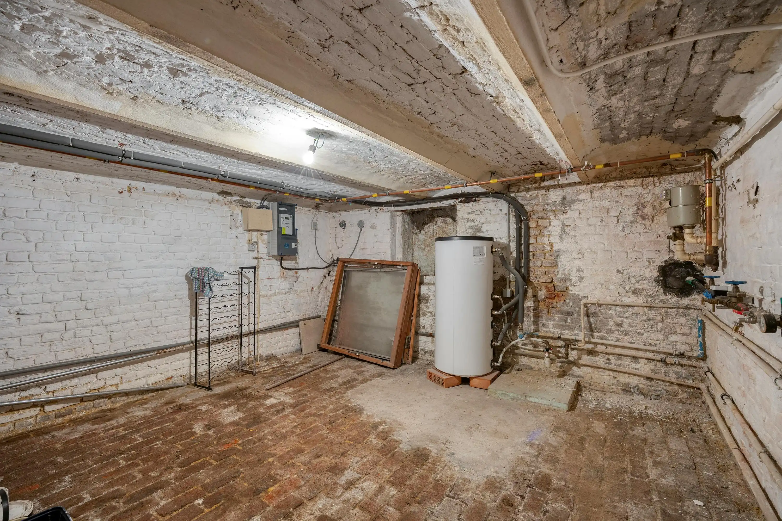 Charmante, instapklare woning met verrassend veel potentieel foto 21
