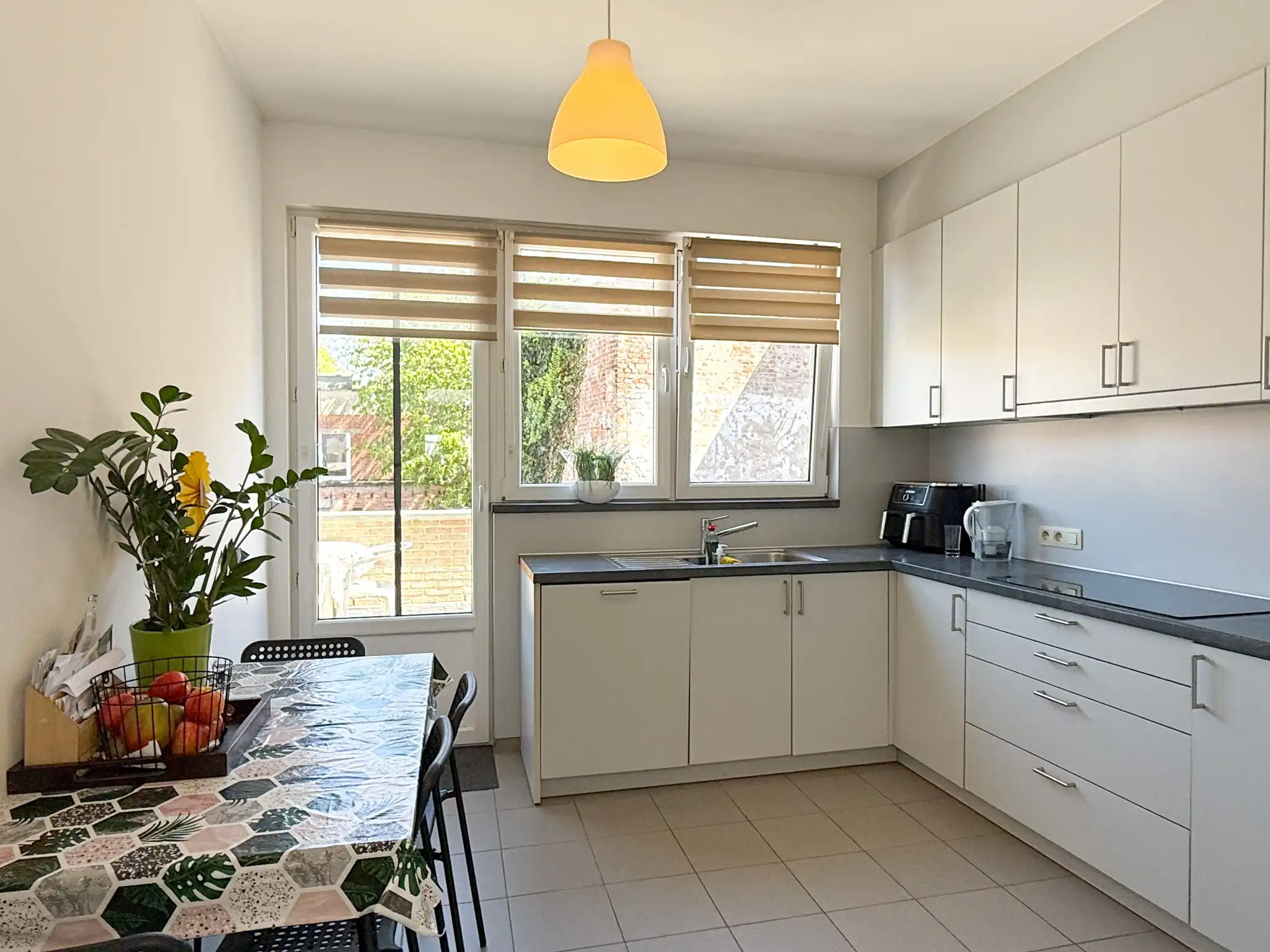 Appartement met 3 slaapkamers in het centrum van Beveren foto 4