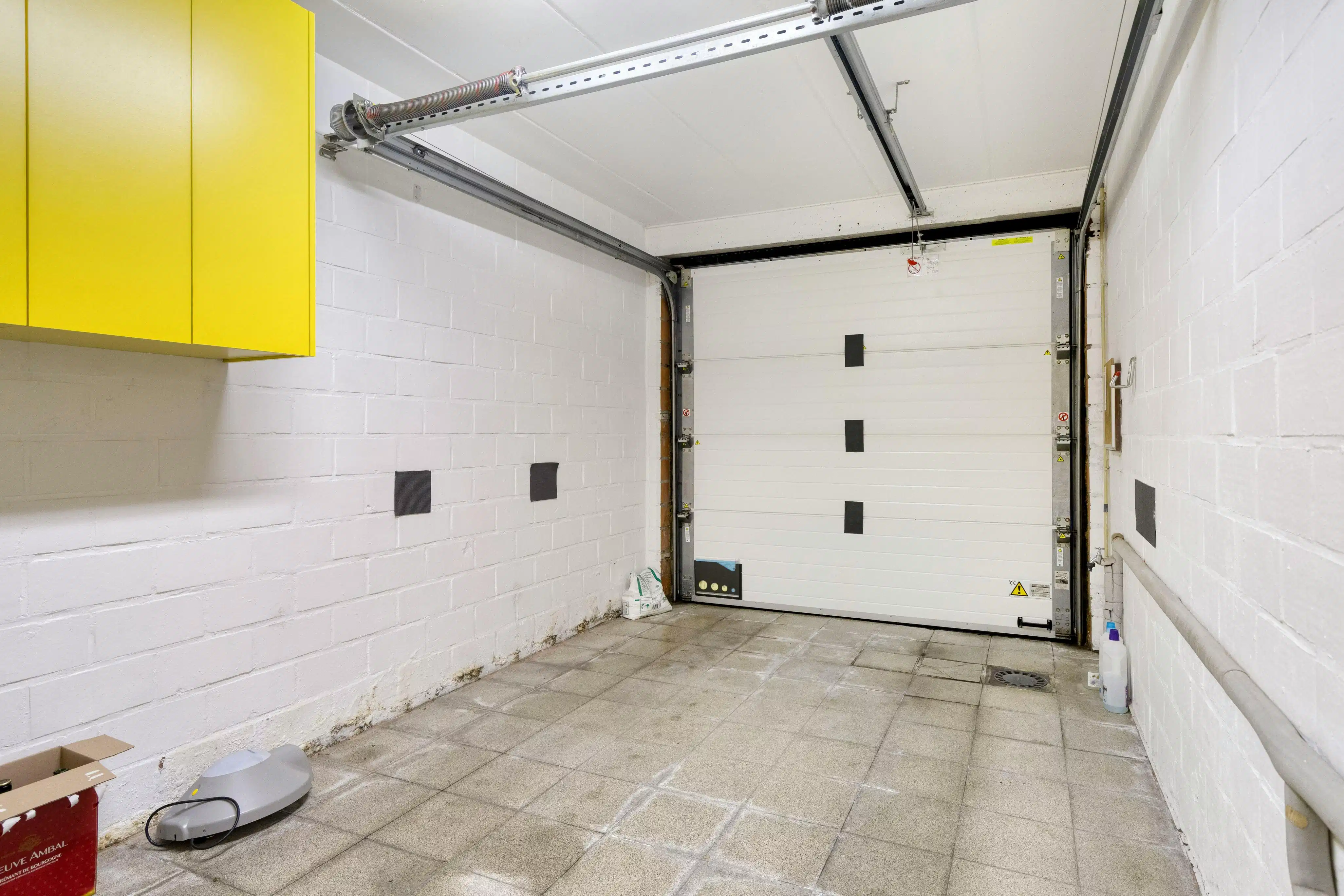 Appartement te koop met dakterras, twee kamers en garage in Ieper foto 22