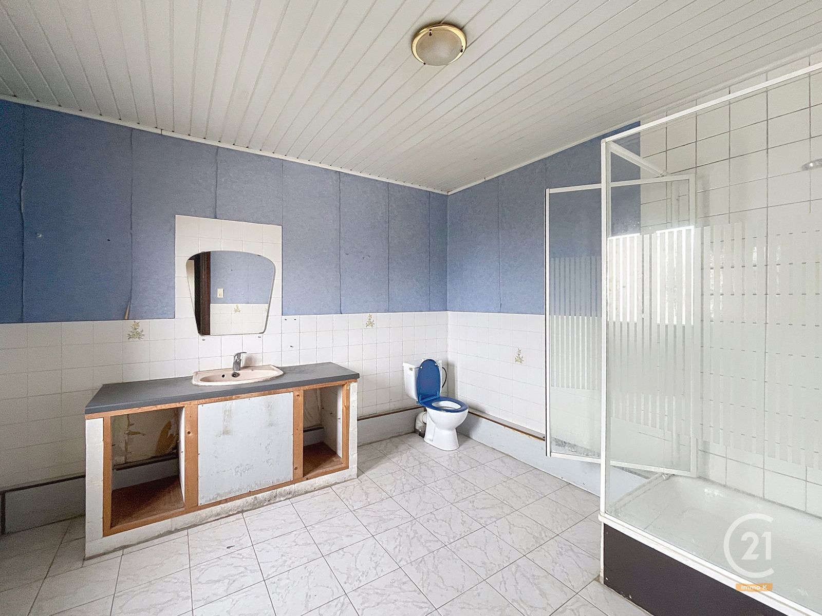 Te renoveren huis met garage en tuin - ook mog. voor handel foto 9