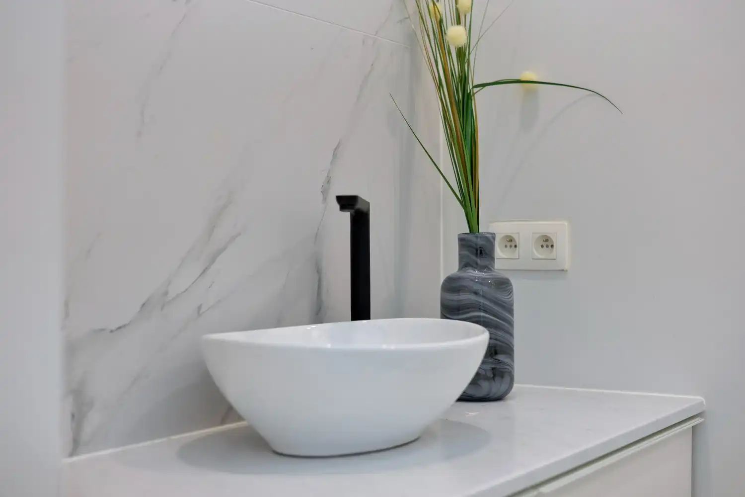 Te huur aangeboden: Veelzijdig handelspand in hartje Lanaken foto 22