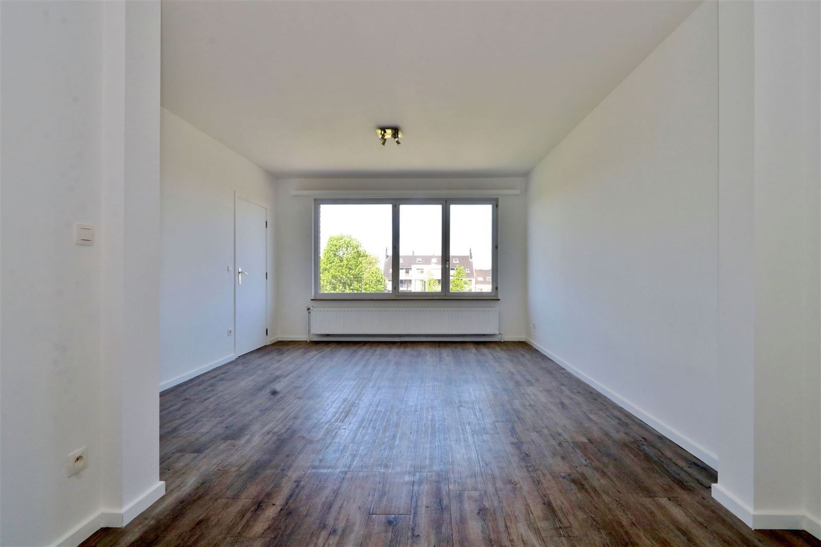 2 kamer appartement met garage en berging  foto 4
