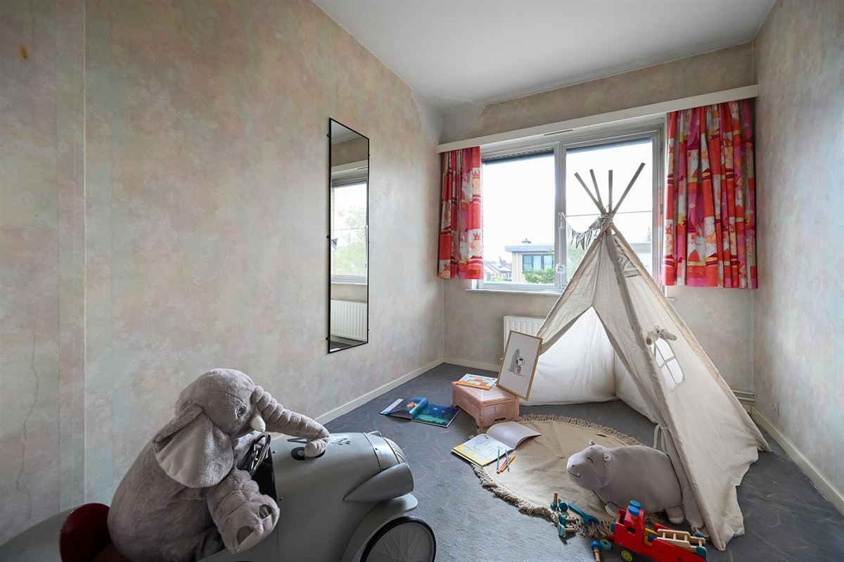 Te moderniseren bel-etage in leuke woonwijk te centrum Hoevenen foto 10