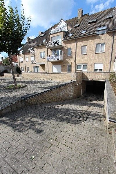 garage te huur centrum Koekelare foto 2