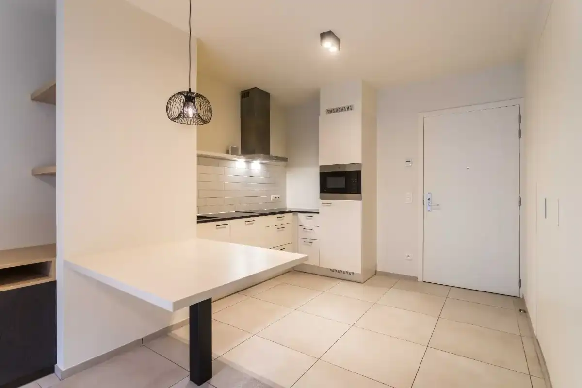 Serviceflat te koop in Kortrijk! foto 3