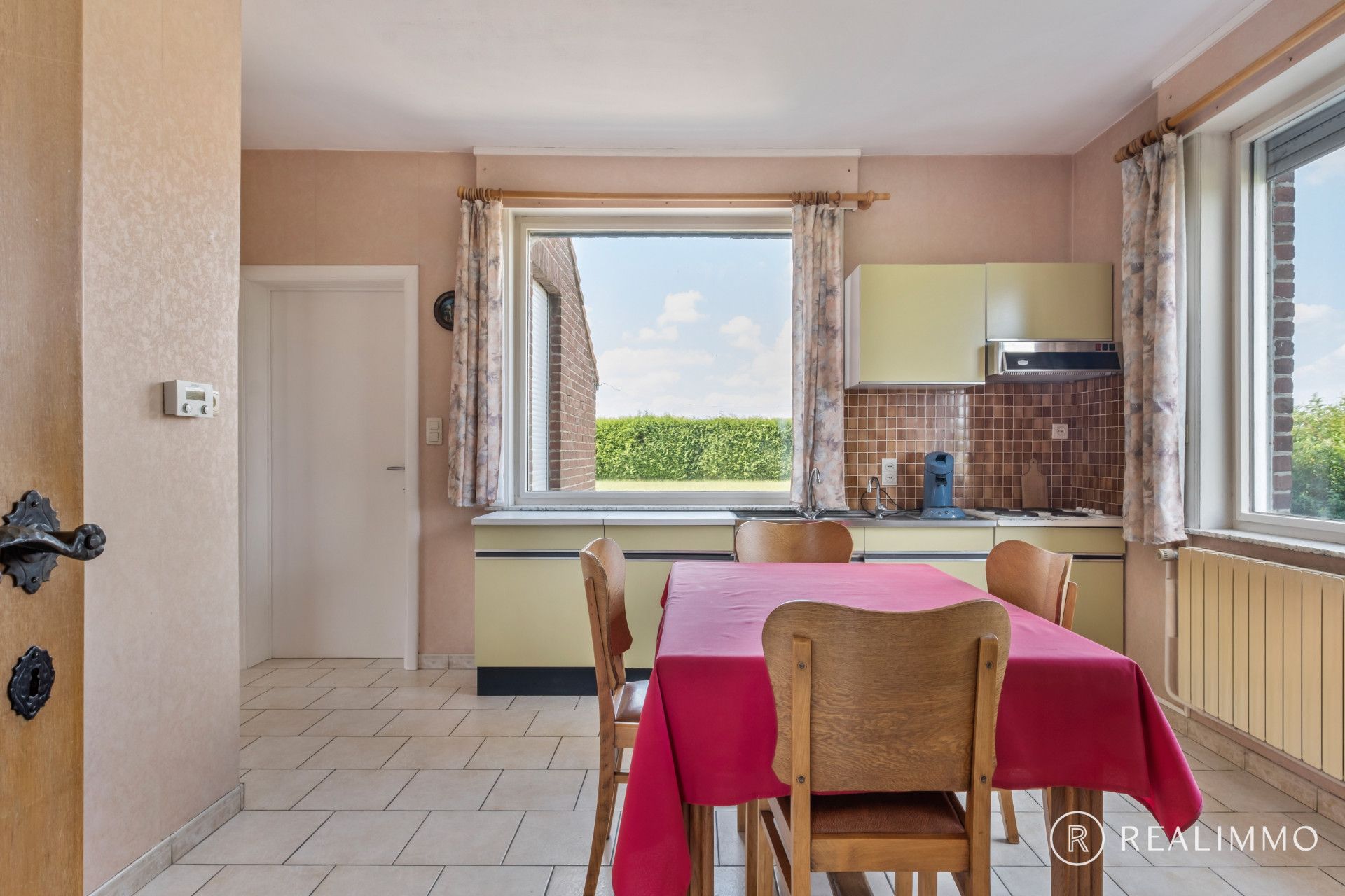 Karaktervolle alleenstaande woning op topligging! foto 7