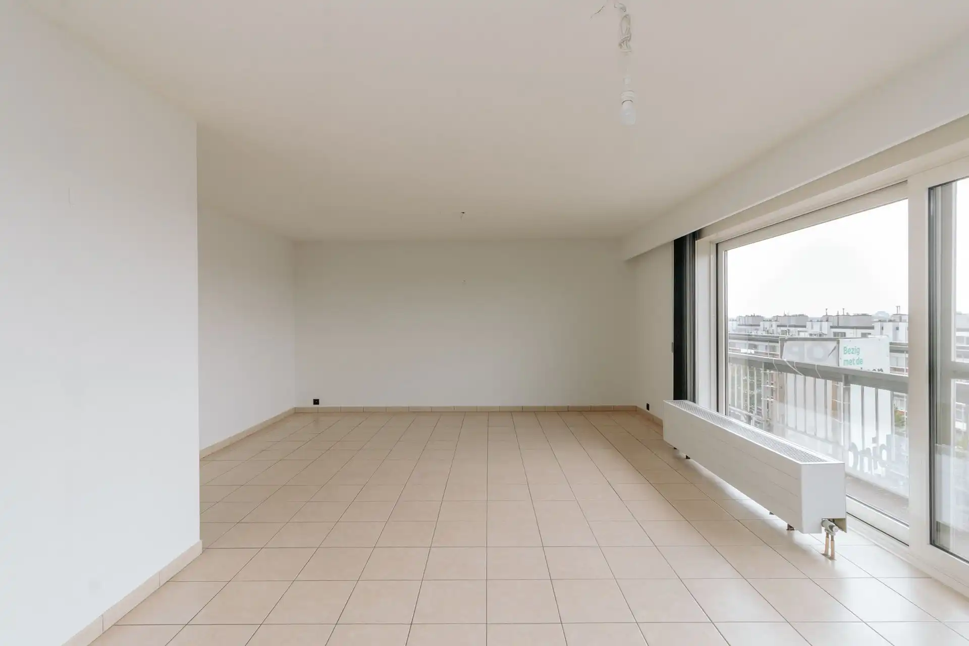 Licht en ruim appartement met prachtig uitzicht foto 3