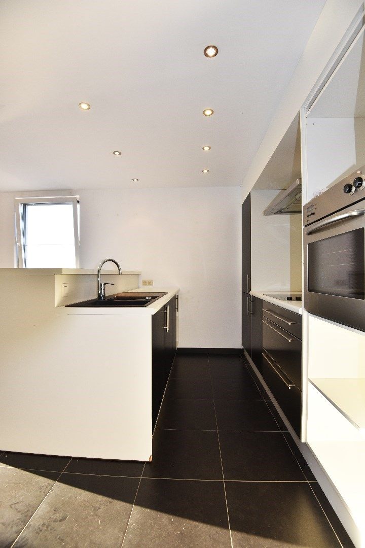 Energiezuinig appartement met 2 slpks te Eeklo foto 3