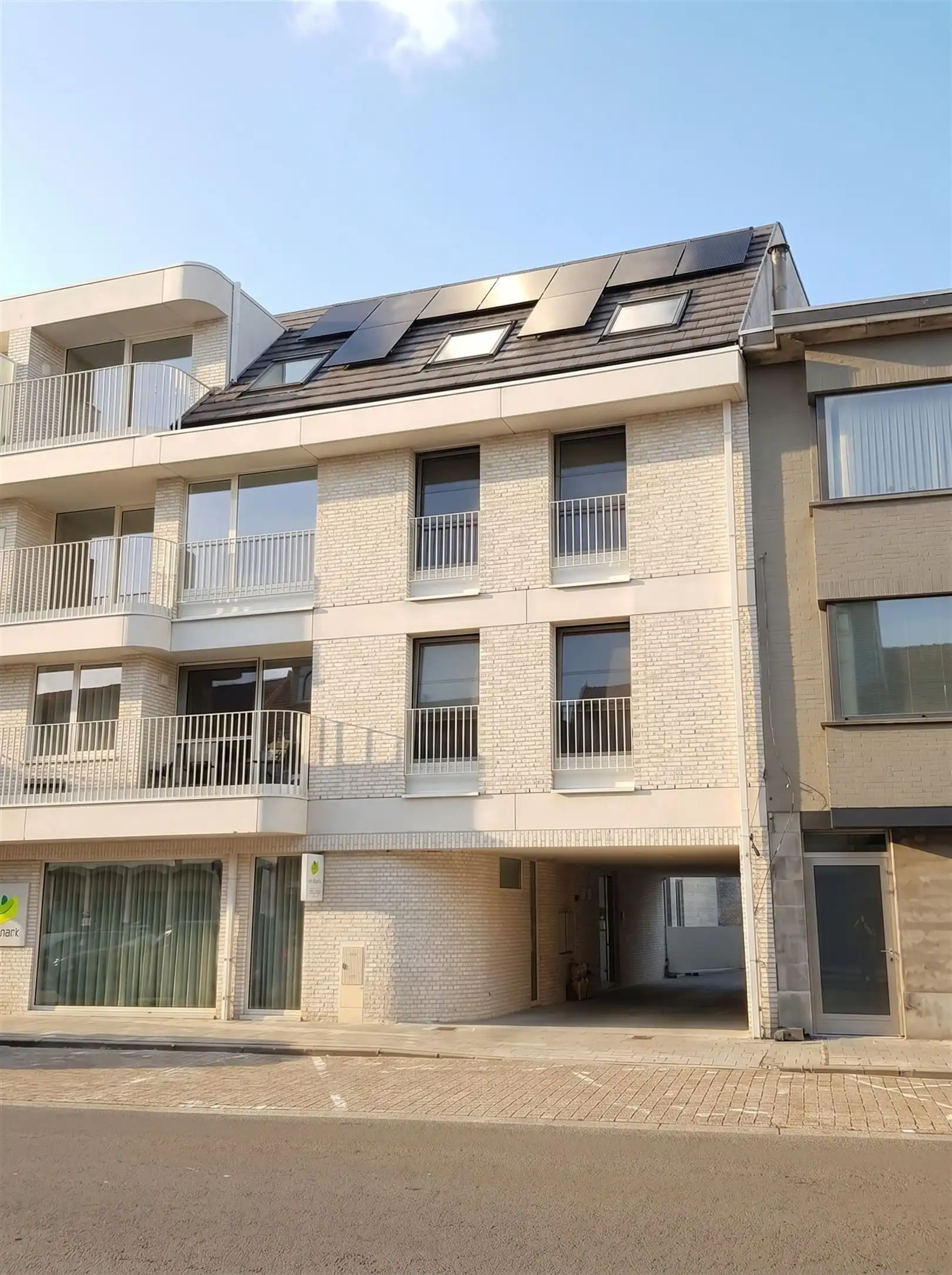 Appartement foto {{pictureIndex}}