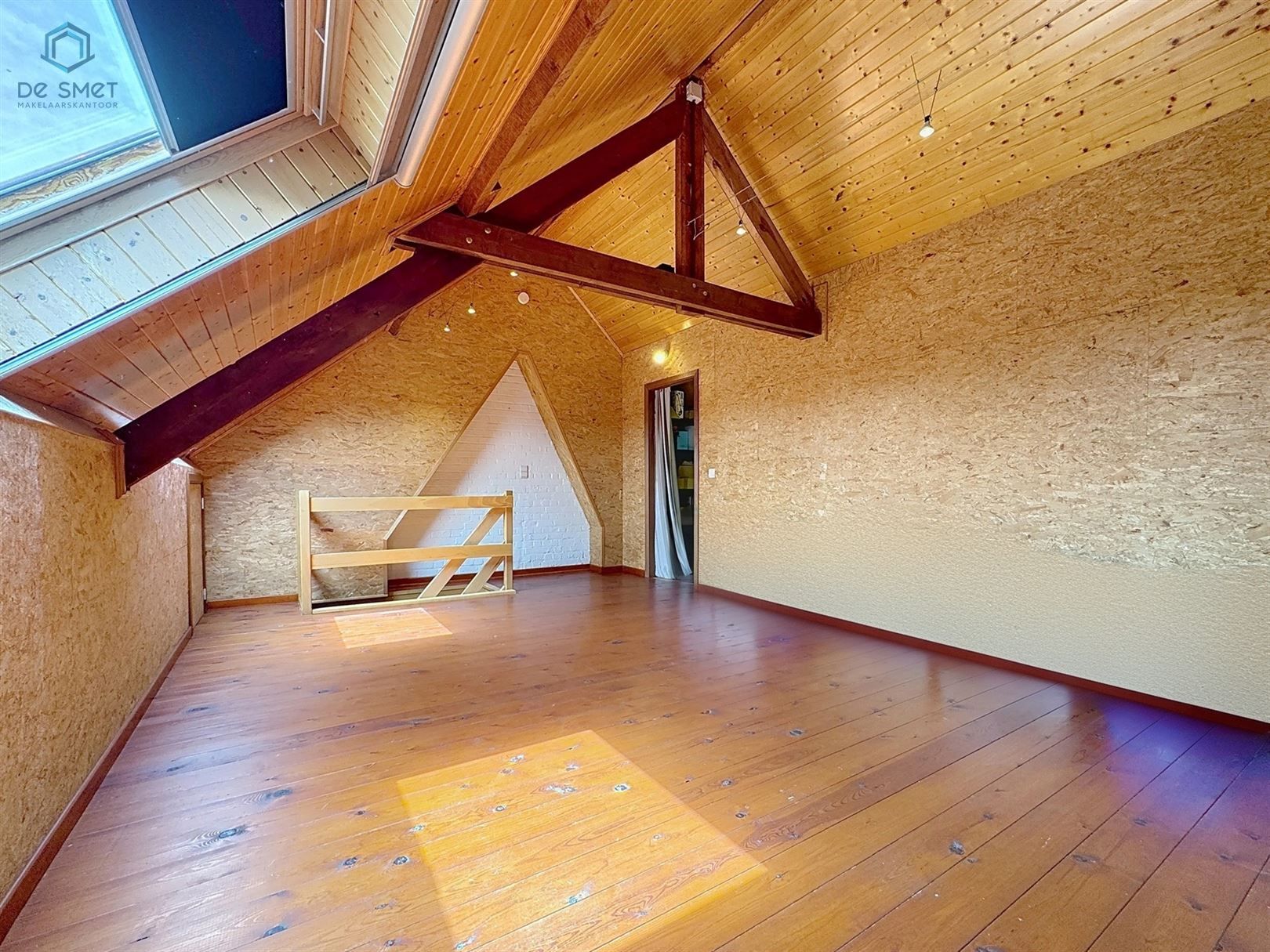 Rustig gelegen ruime woning met 3 slks foto 14