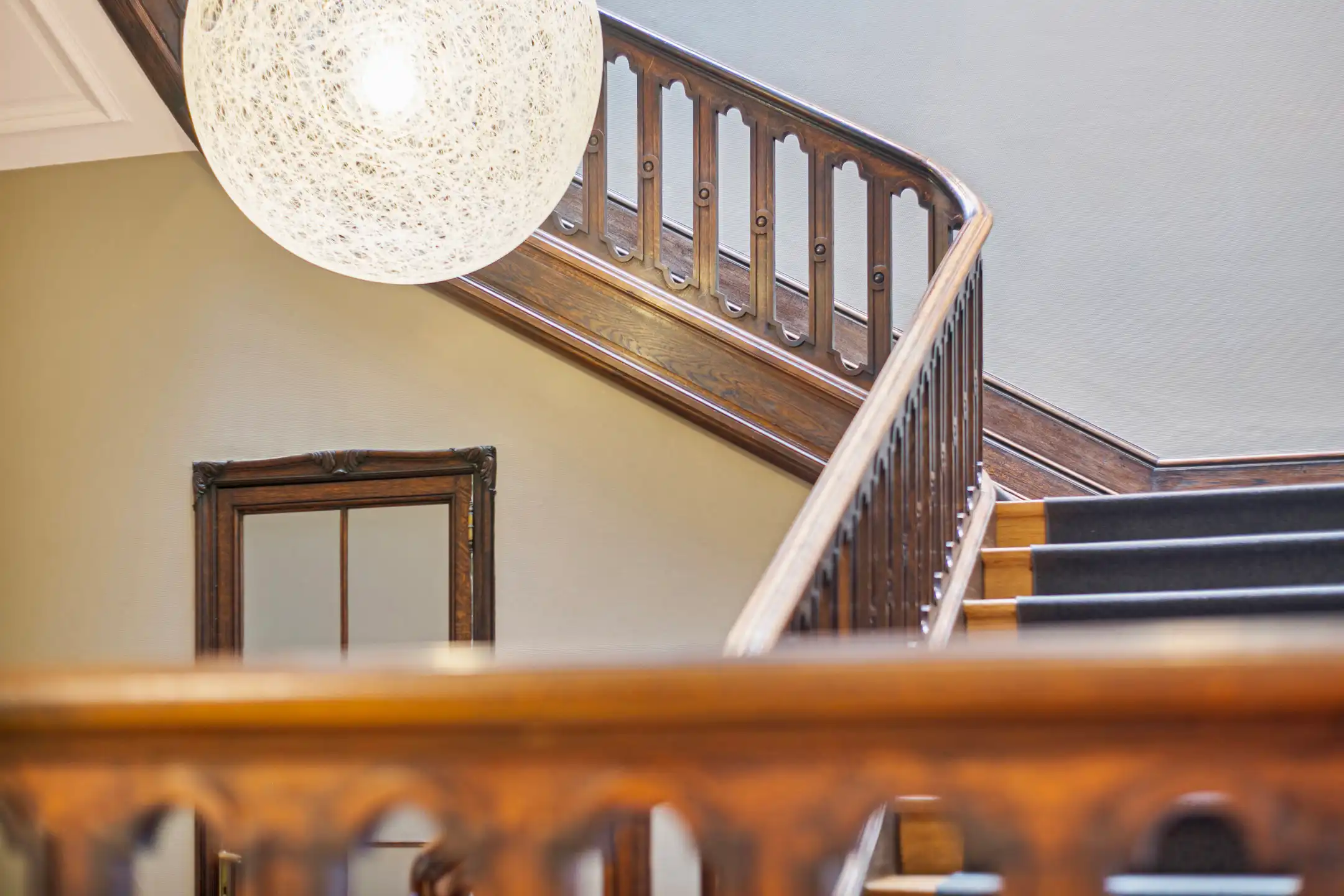 ANTWERPEN - Majestueus gebouw met parking foto 18