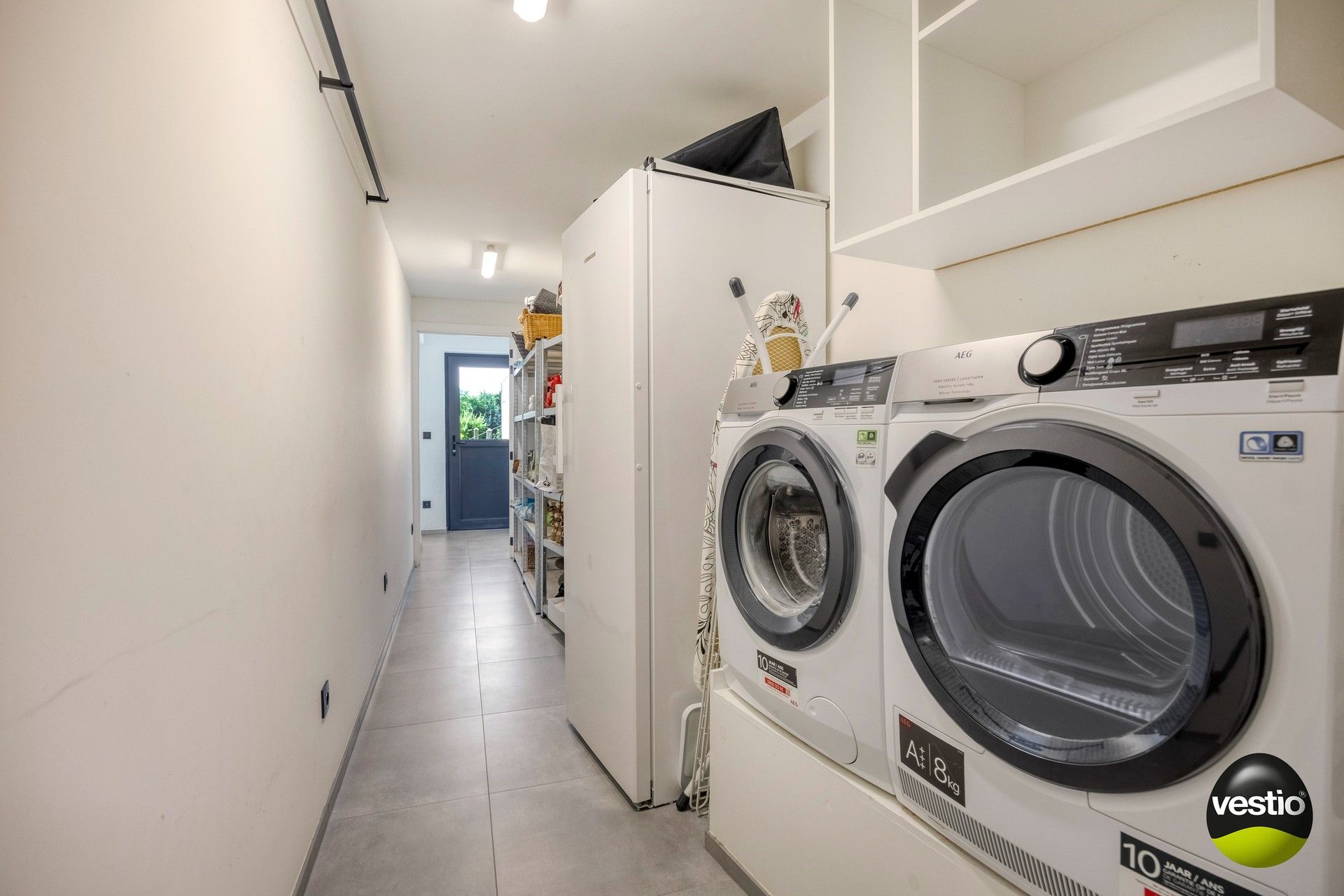 GERENOVEERDE, ENERGIEZUINIGE WONING OP RUSTIGE LOCATIE foto 19