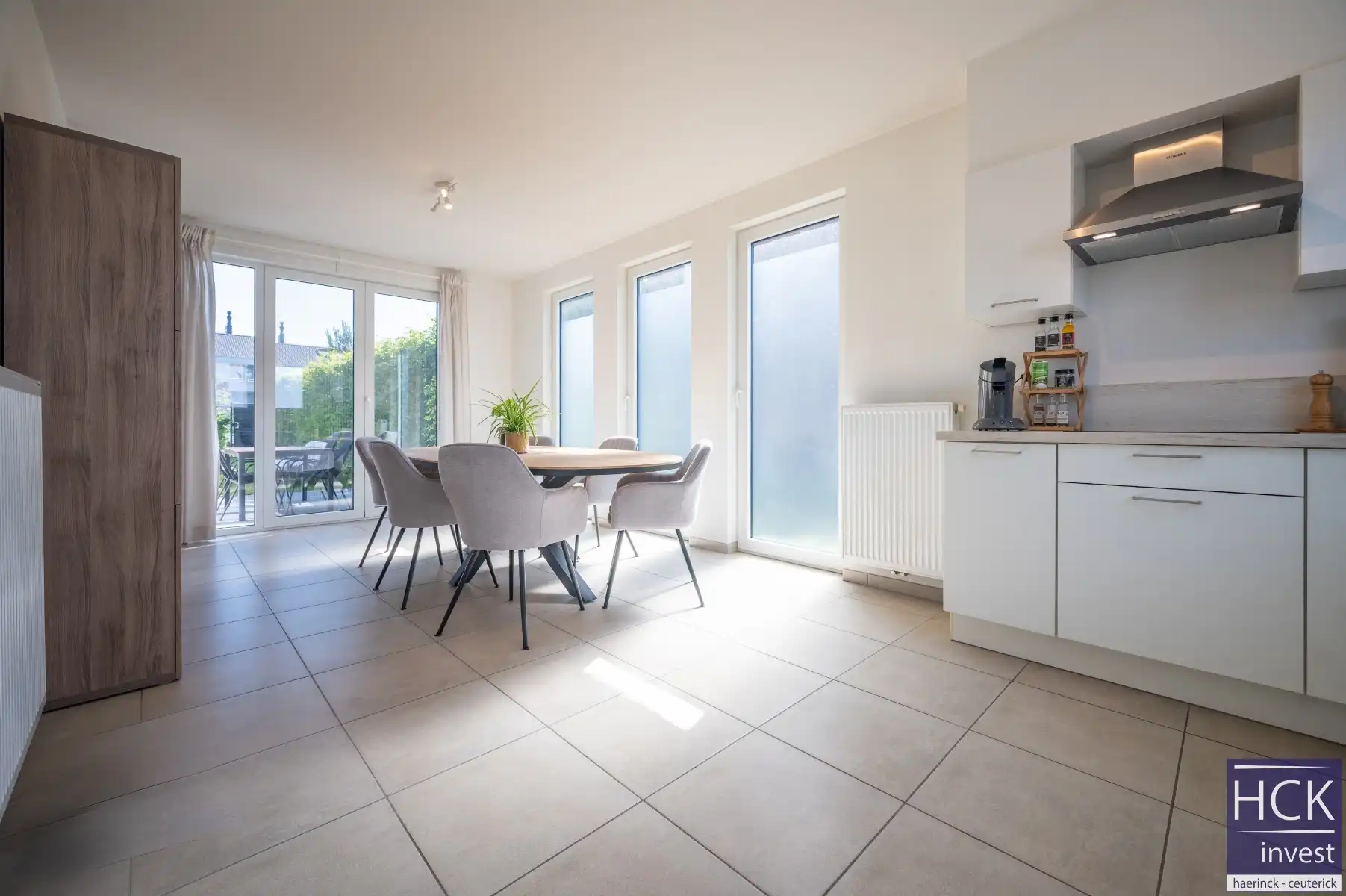 KRUISHOUTEM - Instapklare woning op toplocatie, energiezuinig!! foto 2