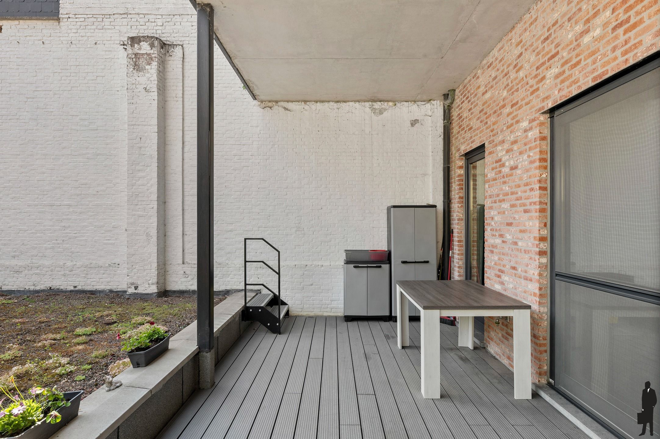 Instapklaar appartement met terras en ondergrondse parking foto 15